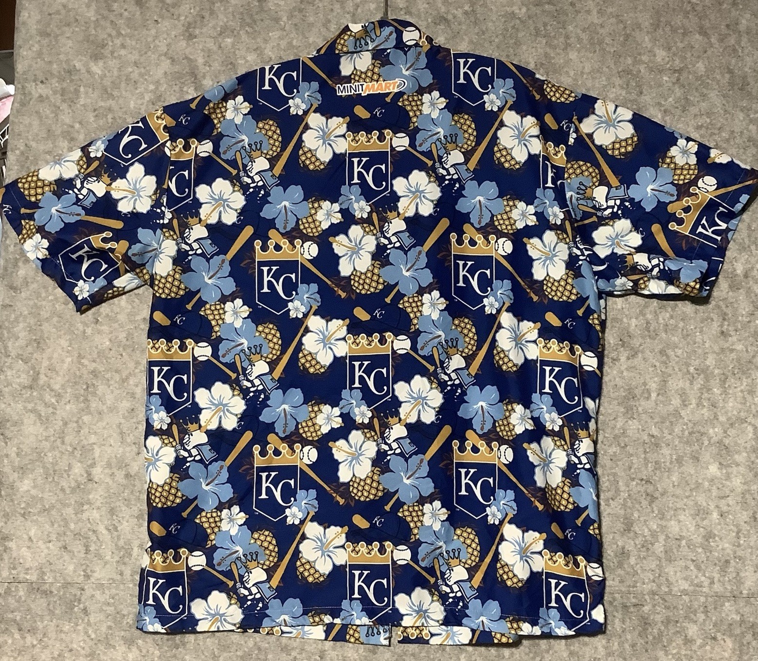 KC Kansas City Royals Hawaiian Floral Button-Up Shirt Sz XL