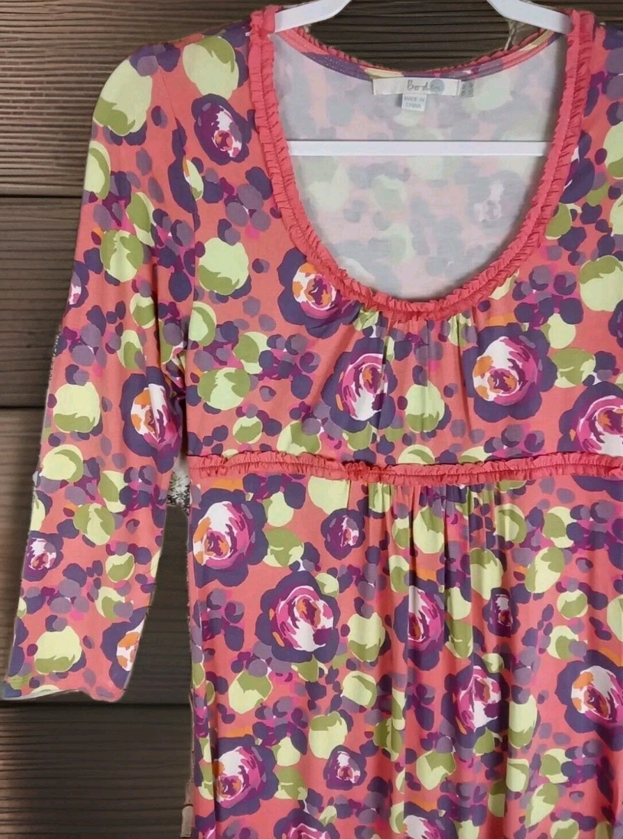 Boden Dress Size 4P Floral Knee Length Long Sleeve Ruffle Trim