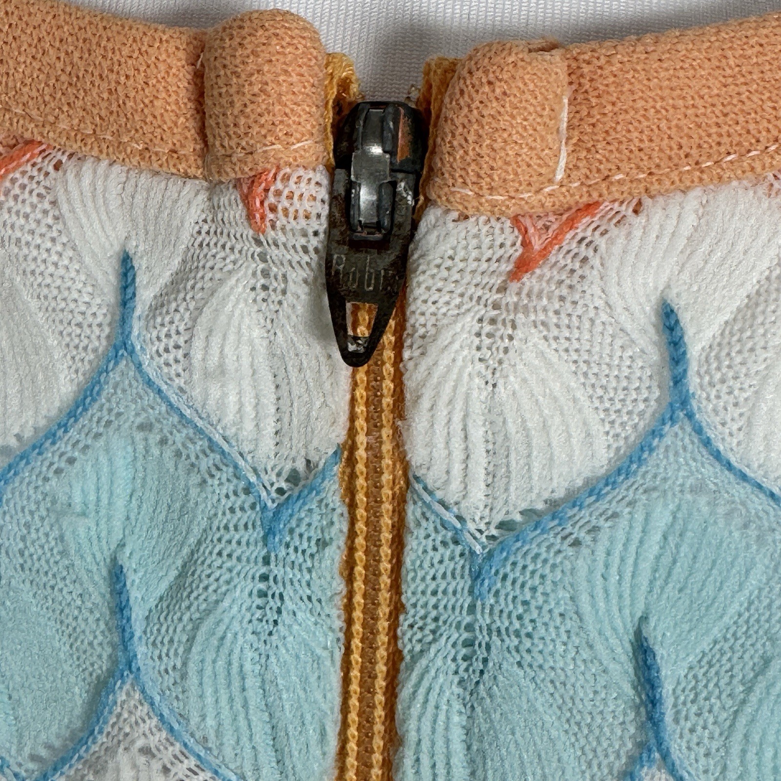 Vintage Pastel Chevron Open Knit Sleeveless Top Womens L Mod 70s Retro Mermaid