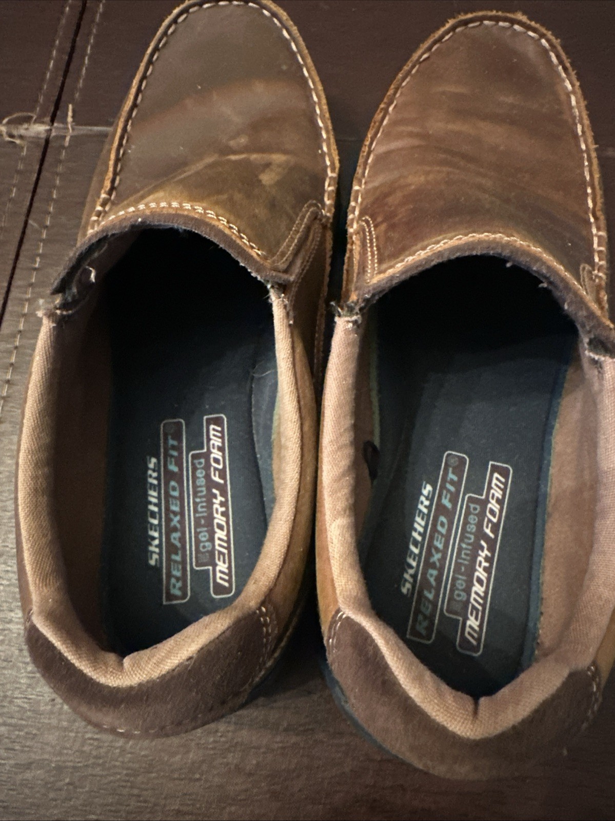 Skechers Relaxed Fit Gel Infused Memory Foam Leather Brown 64502 Size 9.5 US
