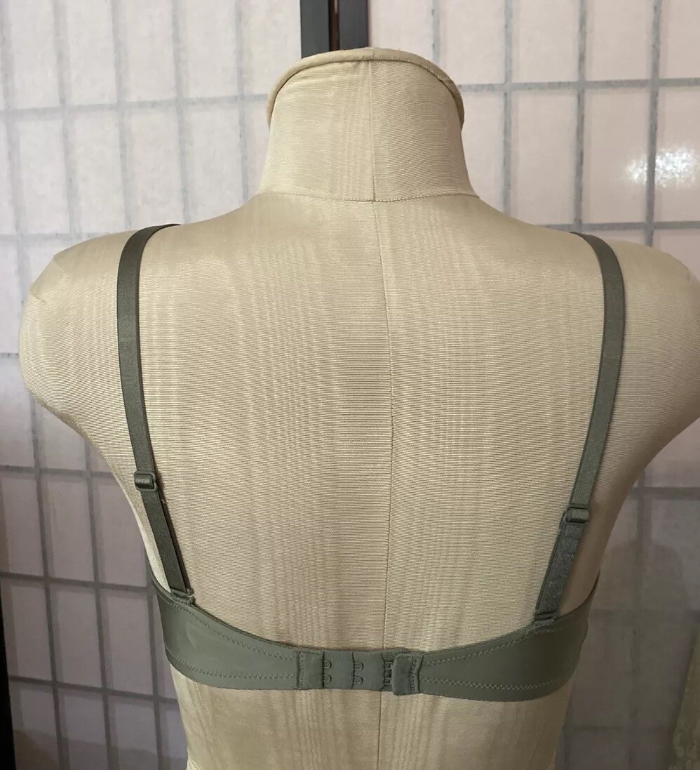 Victoria’s Secret 34D Lightly Lined Demi Crossback/Normal Strap T-Shirt Bra
