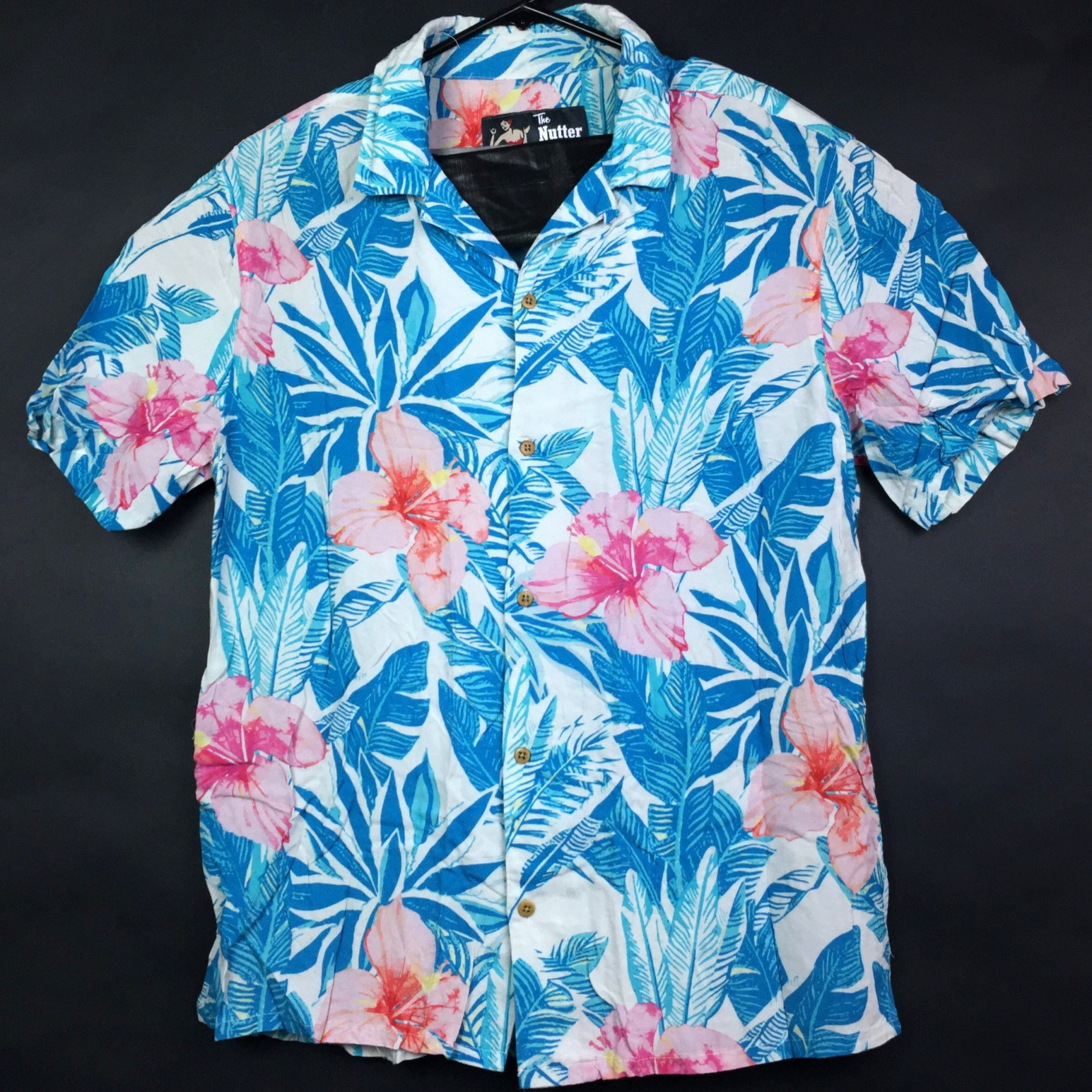 Chubbies The Nutter Mens Medium Blue Palm Pink Hibiscus Wood Button Hawaiian 40″