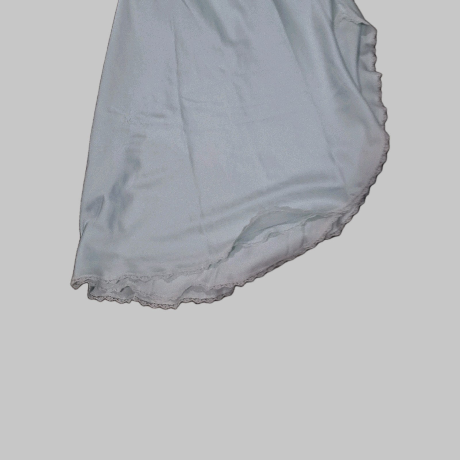 Vtg Sara Beth Gown M Pale Aqua Lace Bodice Curved Slit Hem Pearl Button Soft