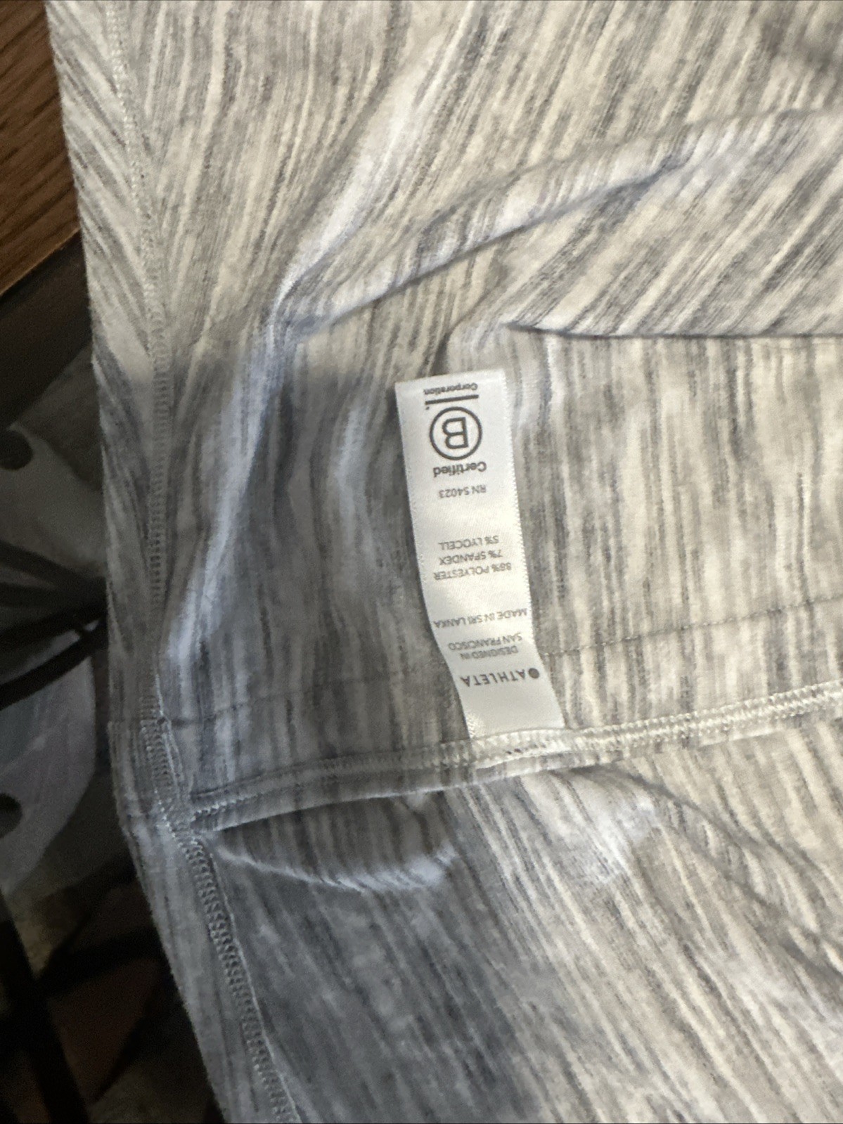 Athleta Women’s Xs White And Gray Tieback Tank Top Euc. 10