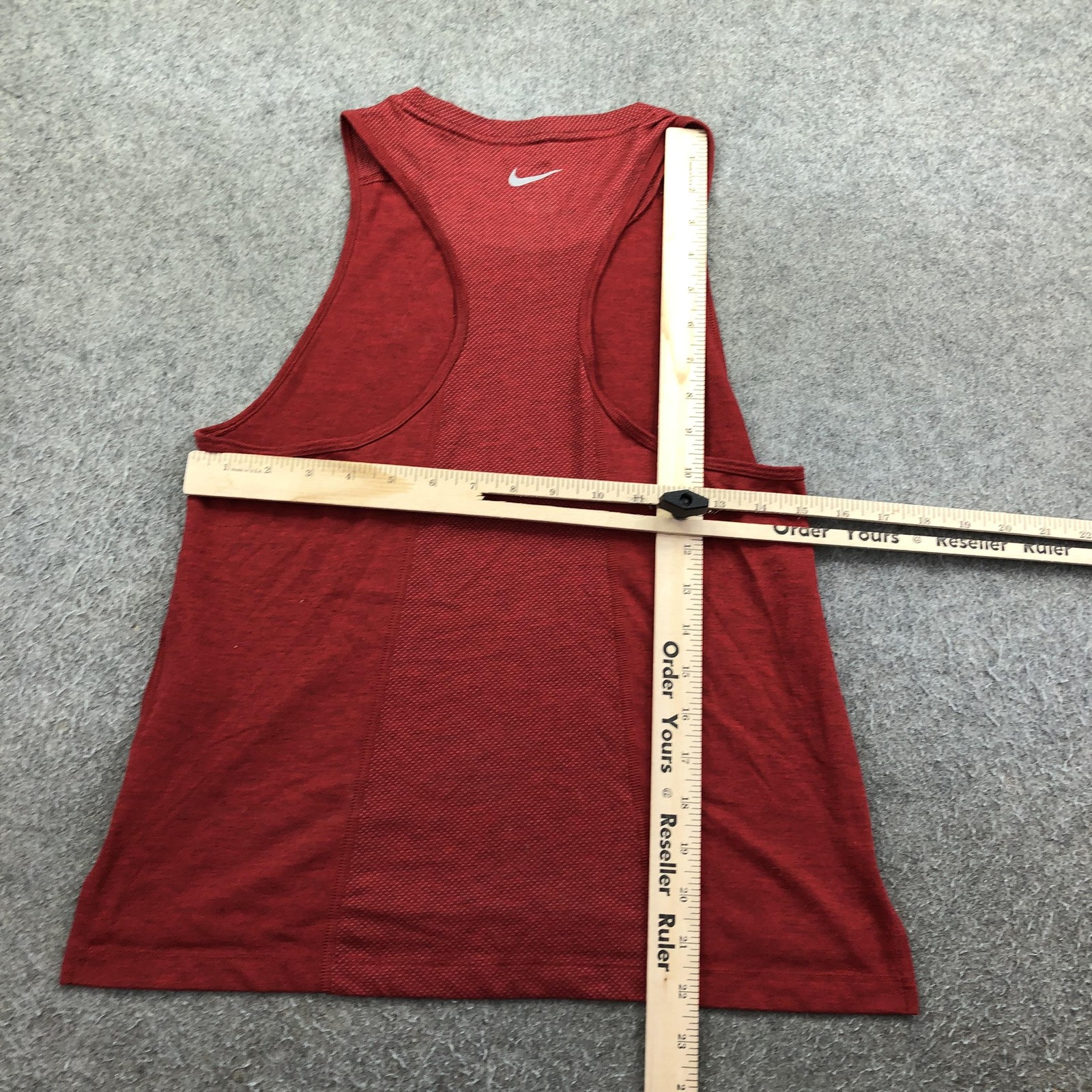 Nike Tank Top Mens Small Red Dri-FIT Sleeveless Running Gym Athletic Performance