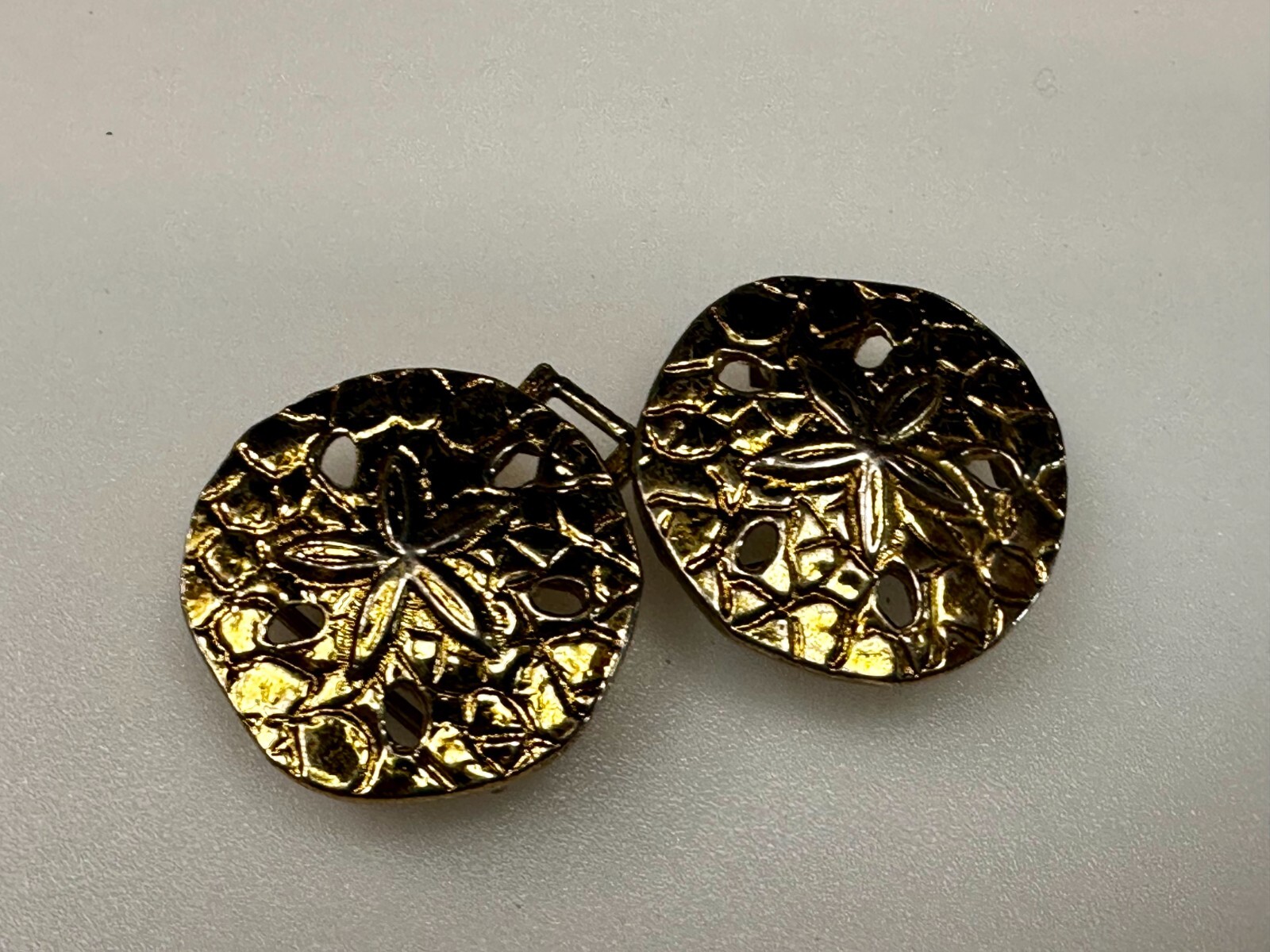Nautical Starfish Retro Two Piece Interlocking Gold Tone Dotty Smith Belt Buckle
