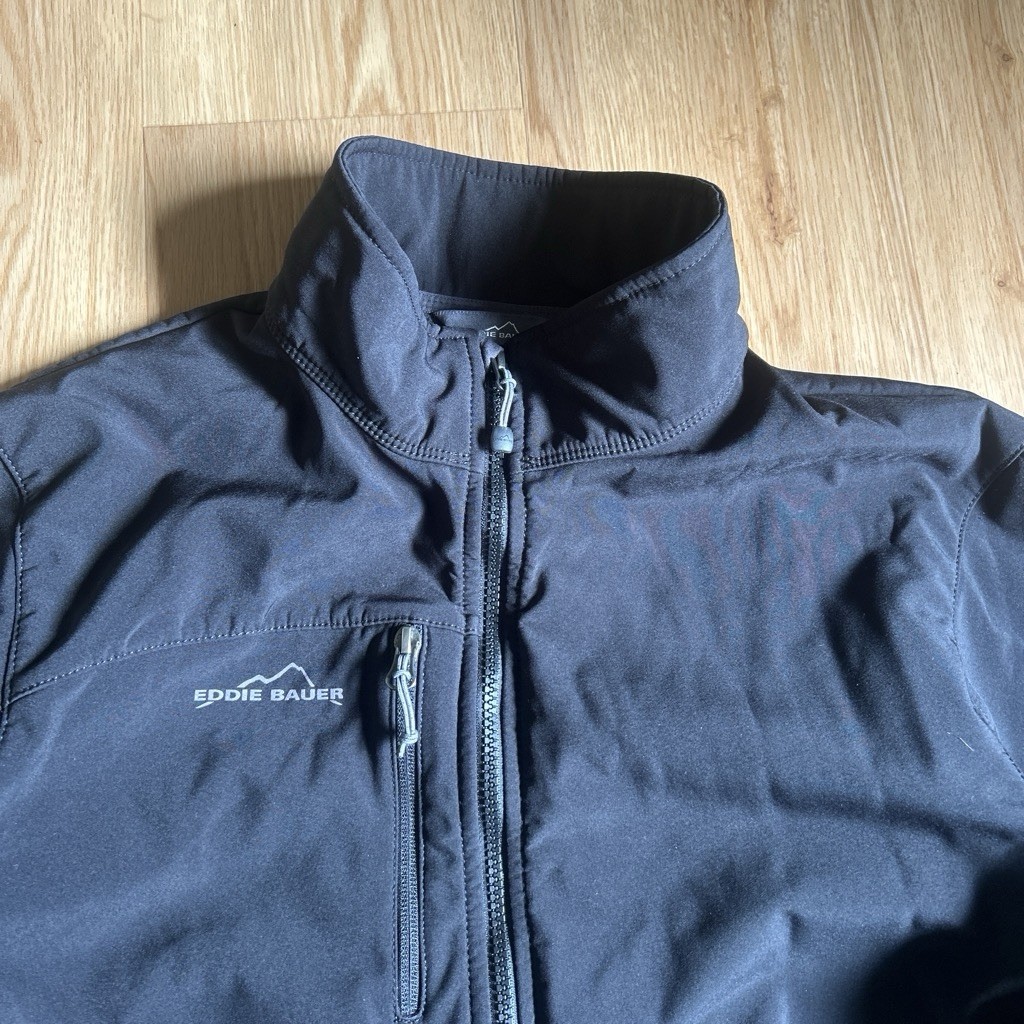 Eddie Bauer Men’s Black Soft Shell Full Zip Jacket w/ Pockets Stand Collar XL