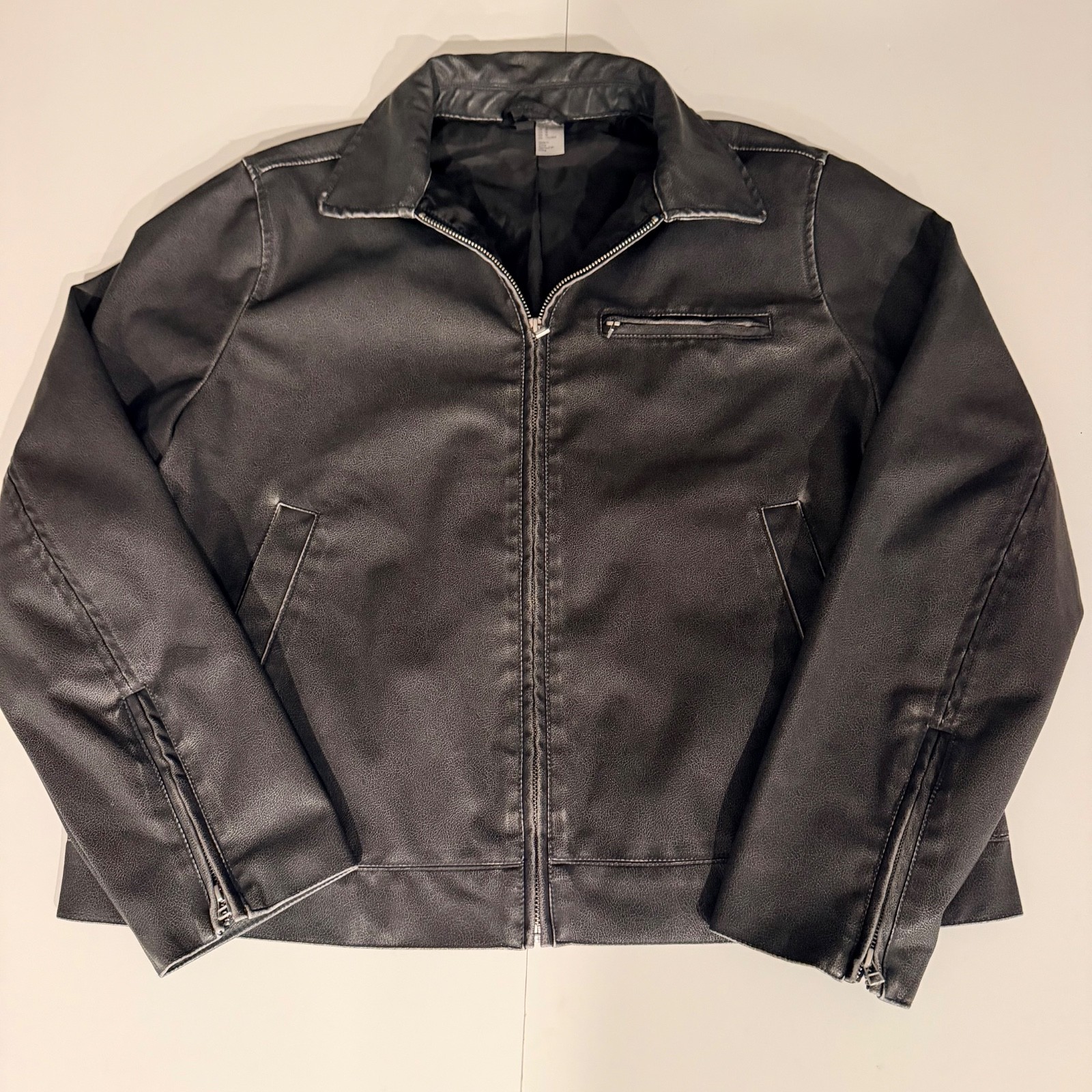 Divided Woman’s Charcoal Faux Leather Biker Jacket M Full Zip Lined Grunge Moto