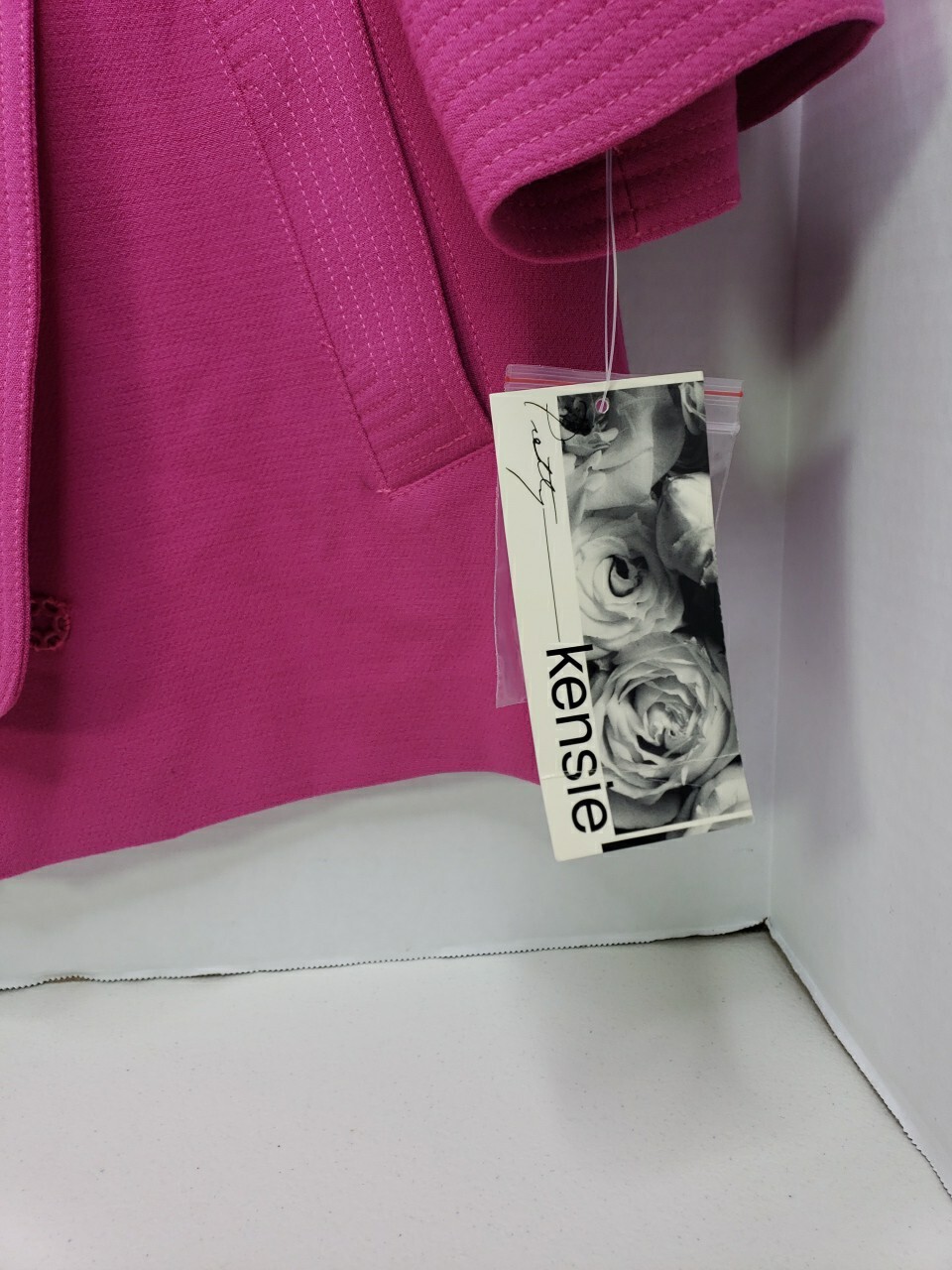 Pretty Kensie Jacket Women’s Pink Long Sleeve Zipper And Button Closure Size M