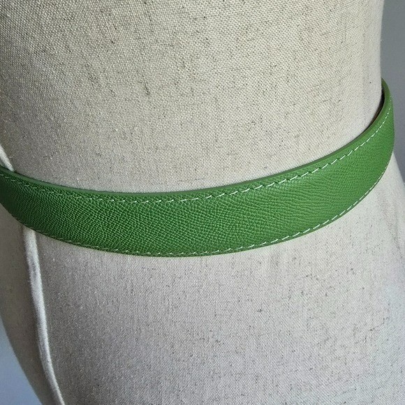 LEN L.E.N. Lifestyle Epsom Leather Apple Green Pebbled Women Belt SZ 8 10 Preppy