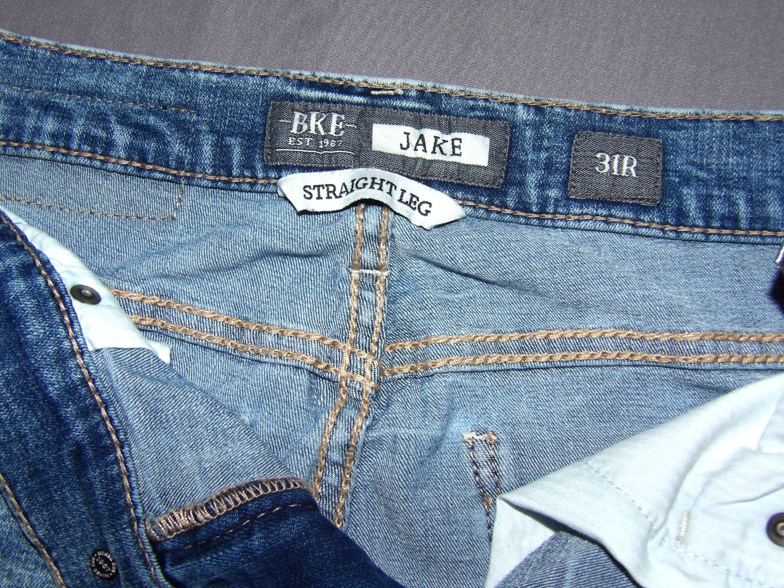 Buckle BKE JAKE Distressed Stretch Straight Leg Denim Jeans Men’s 31 X 32