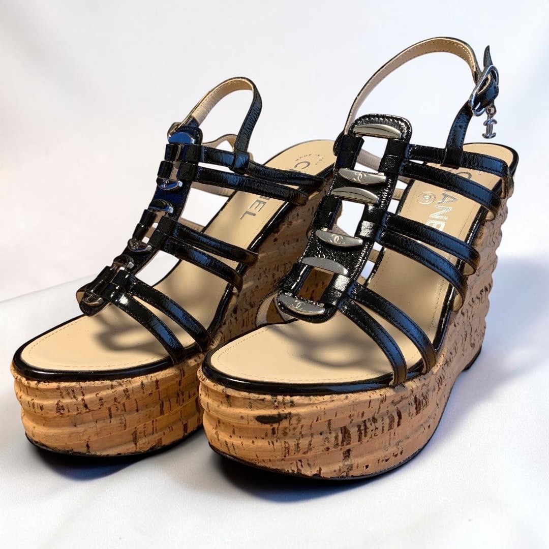CHANEL CC Logo Coco Mark Patent Leather Strappy Cork Wedge Sandals US 5
