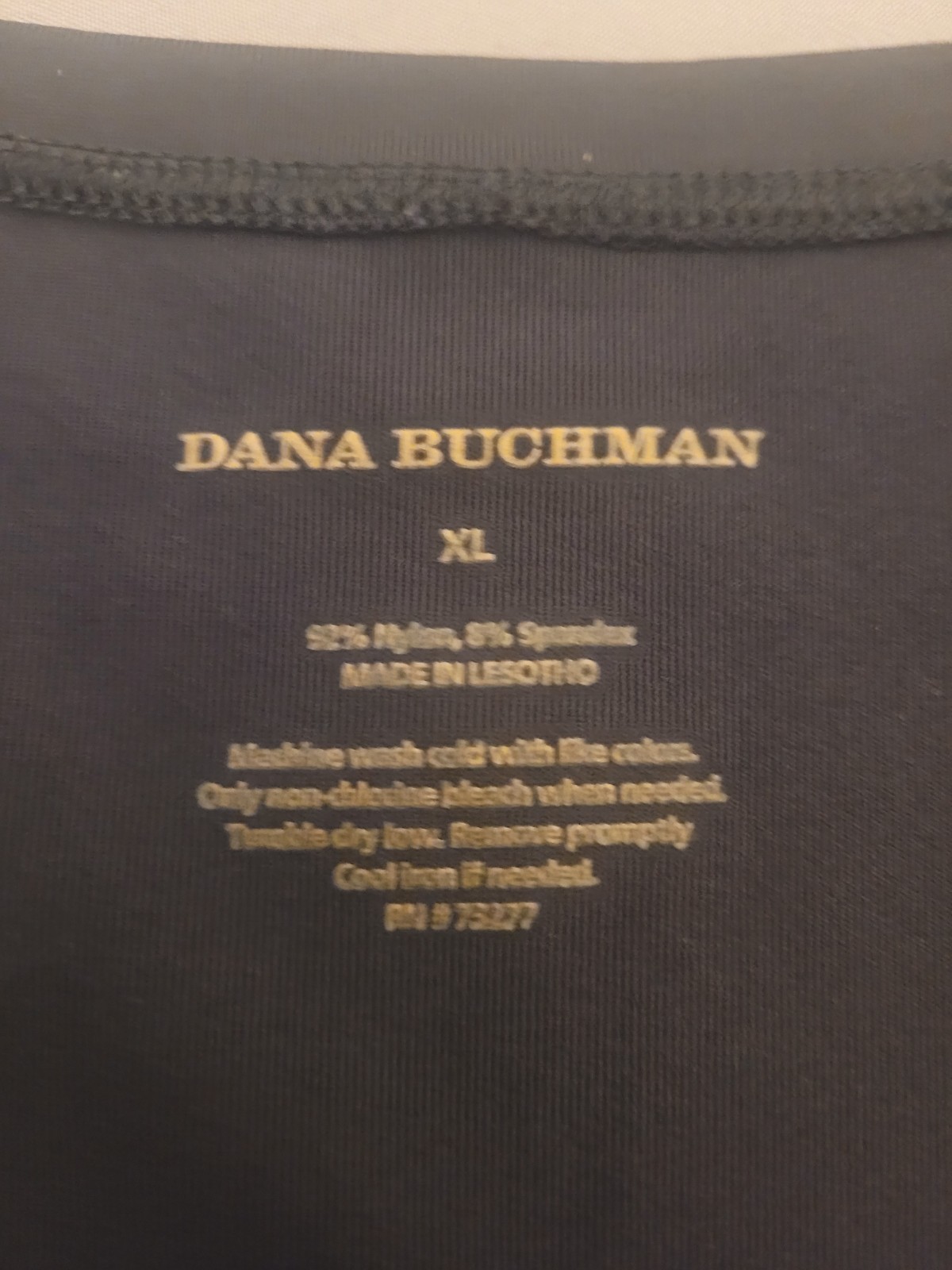 Dana Buchman Womens X LARGE Sleeveless Flowing Tank Top 92% Nylon 8% Spandex