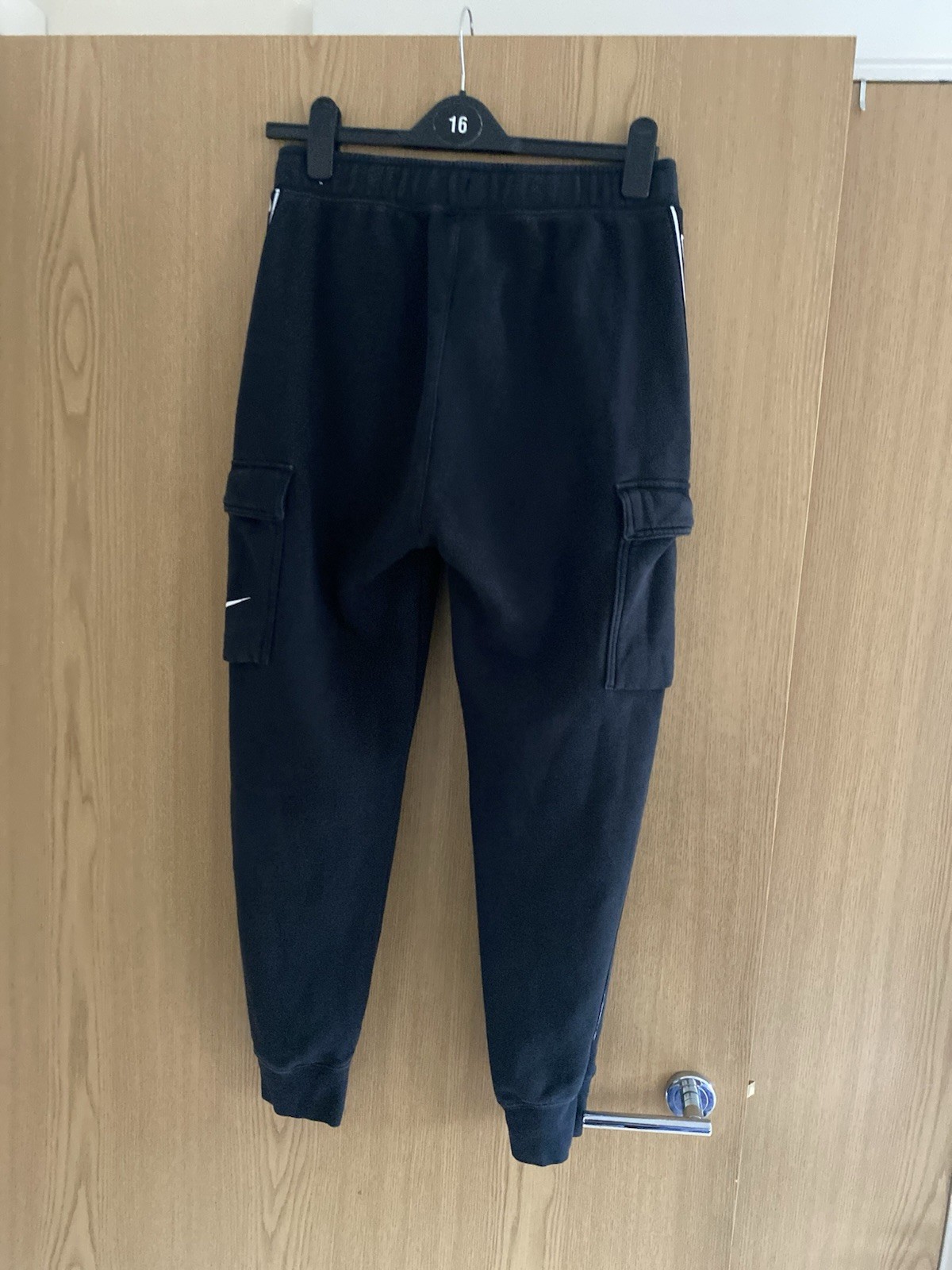 Nike Repeat Fleece Cargo Trouser Bottoms Size Small Waist 26 – 28″