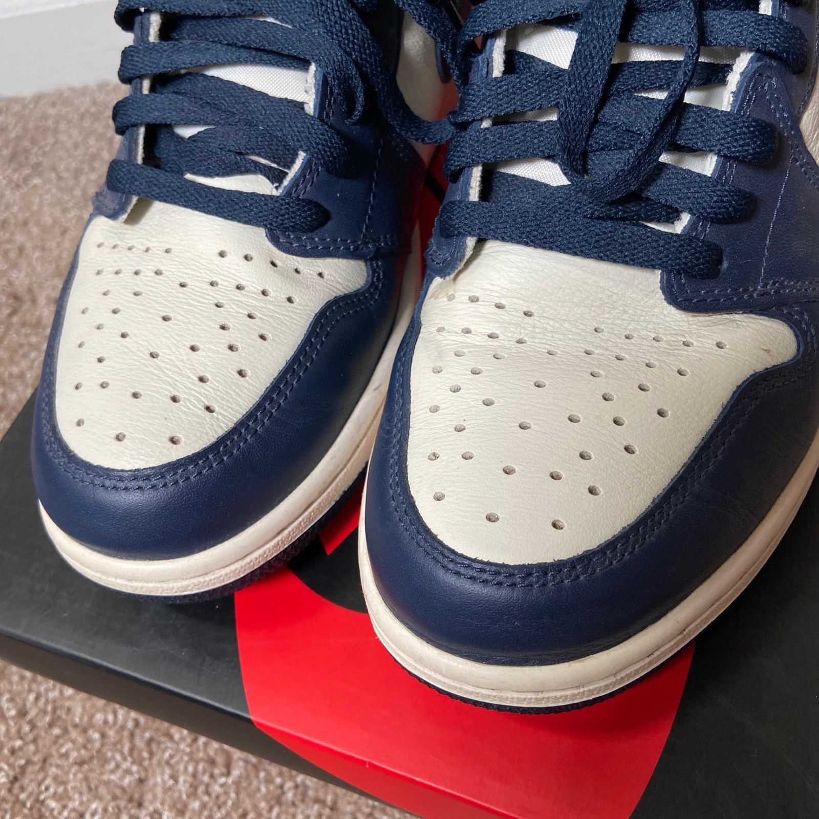 Jordan 1 Retro High OG Obsidian 2019 Men Size 10.5 Used with Box 555088-140