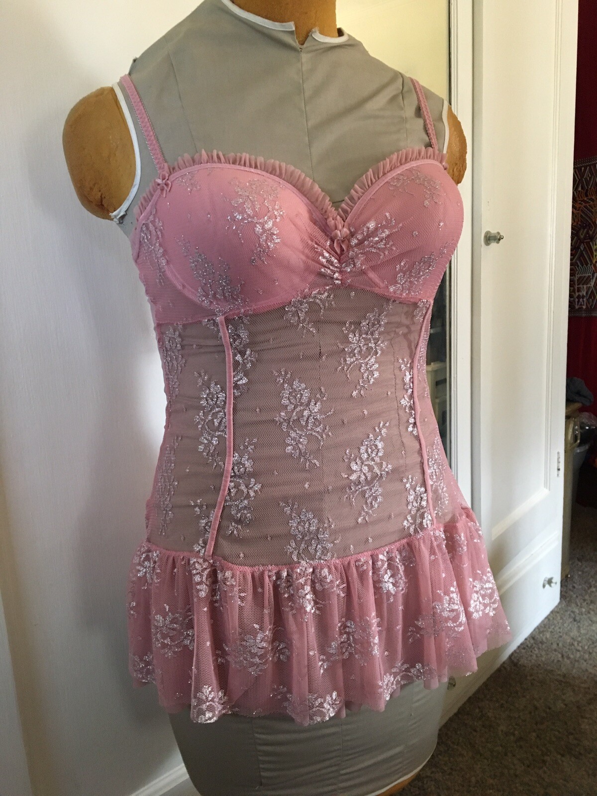 NEW BUSTIER Corset Victorias Secret Angels 36C Mesh BARBIE PINK sexy flirty