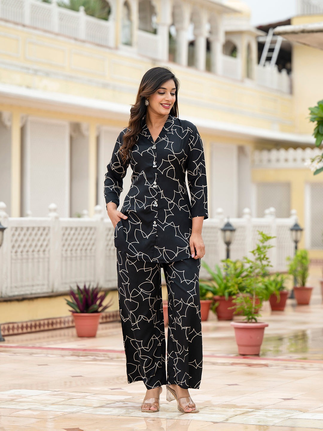 Black Printed Muslin Co-Ord Set for Women Summer Vacation Lounge Wear