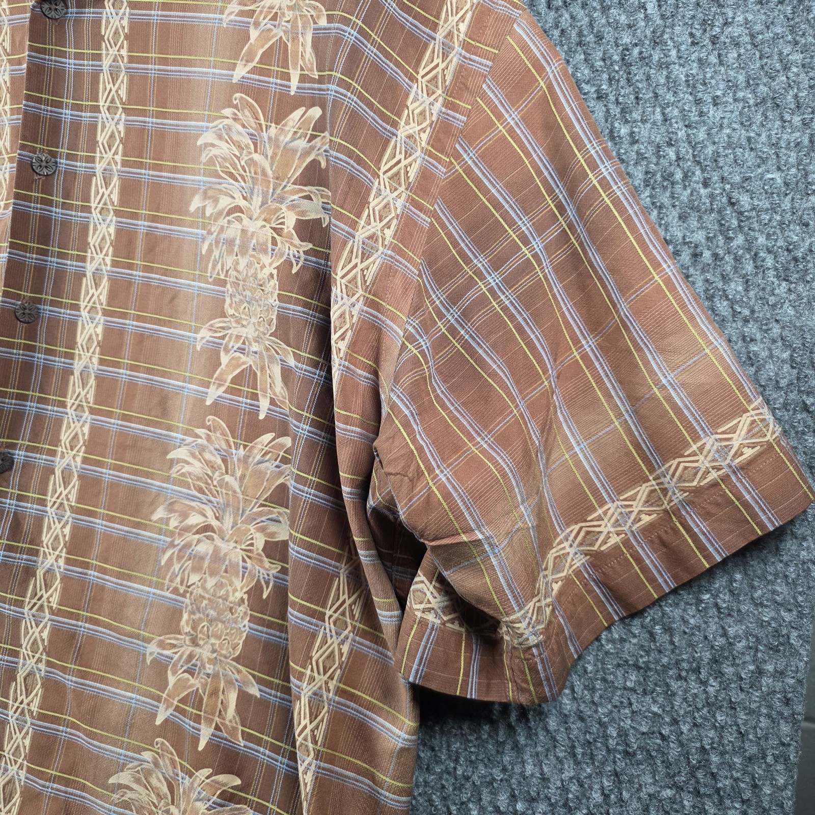 Vintage Tommy Bahama 100% Silk Aloha Shirt Mens XXL Brown Hawaiian Pineapple 90s
