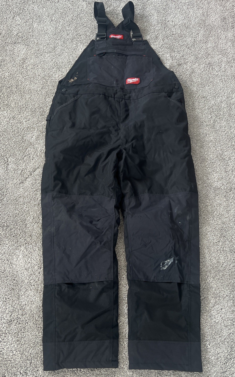 Milwaukee 262B-LR Men’s LARGE Black FREEFLEX Insulated Bib Overalls – Used