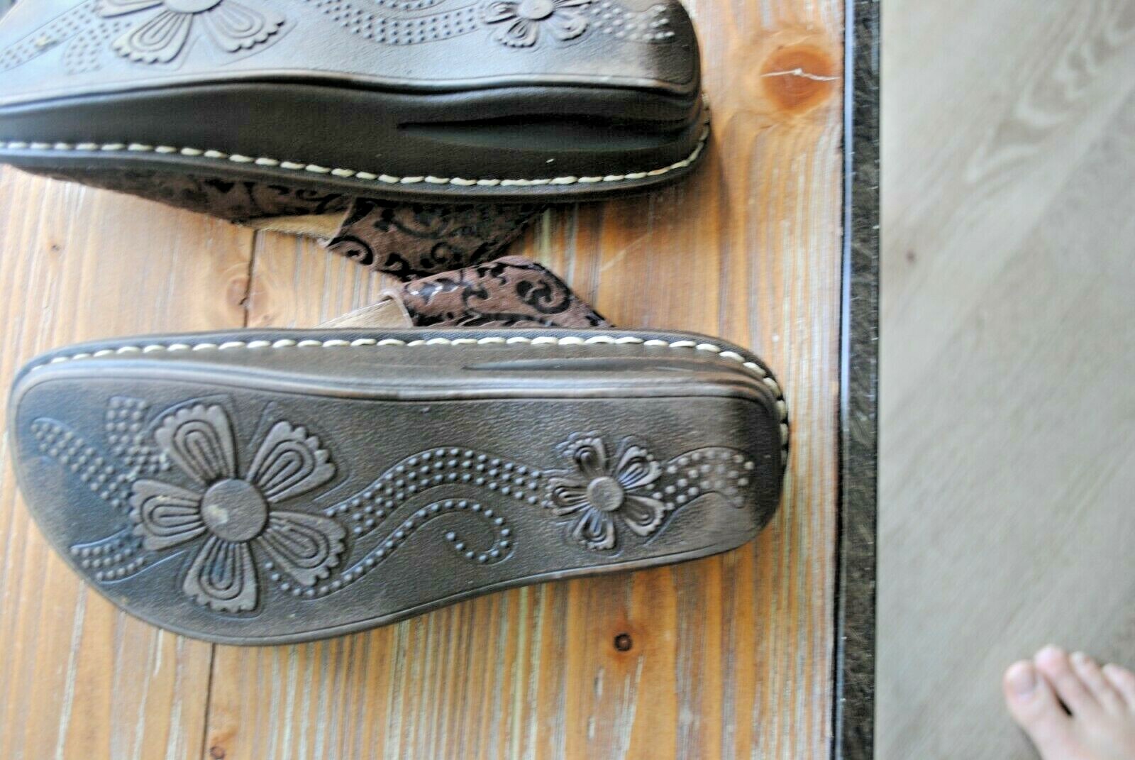 Mountain Sole Shoes Slip On Brown Leather Clog Floral scroll Pattern Sz 6.5M 38