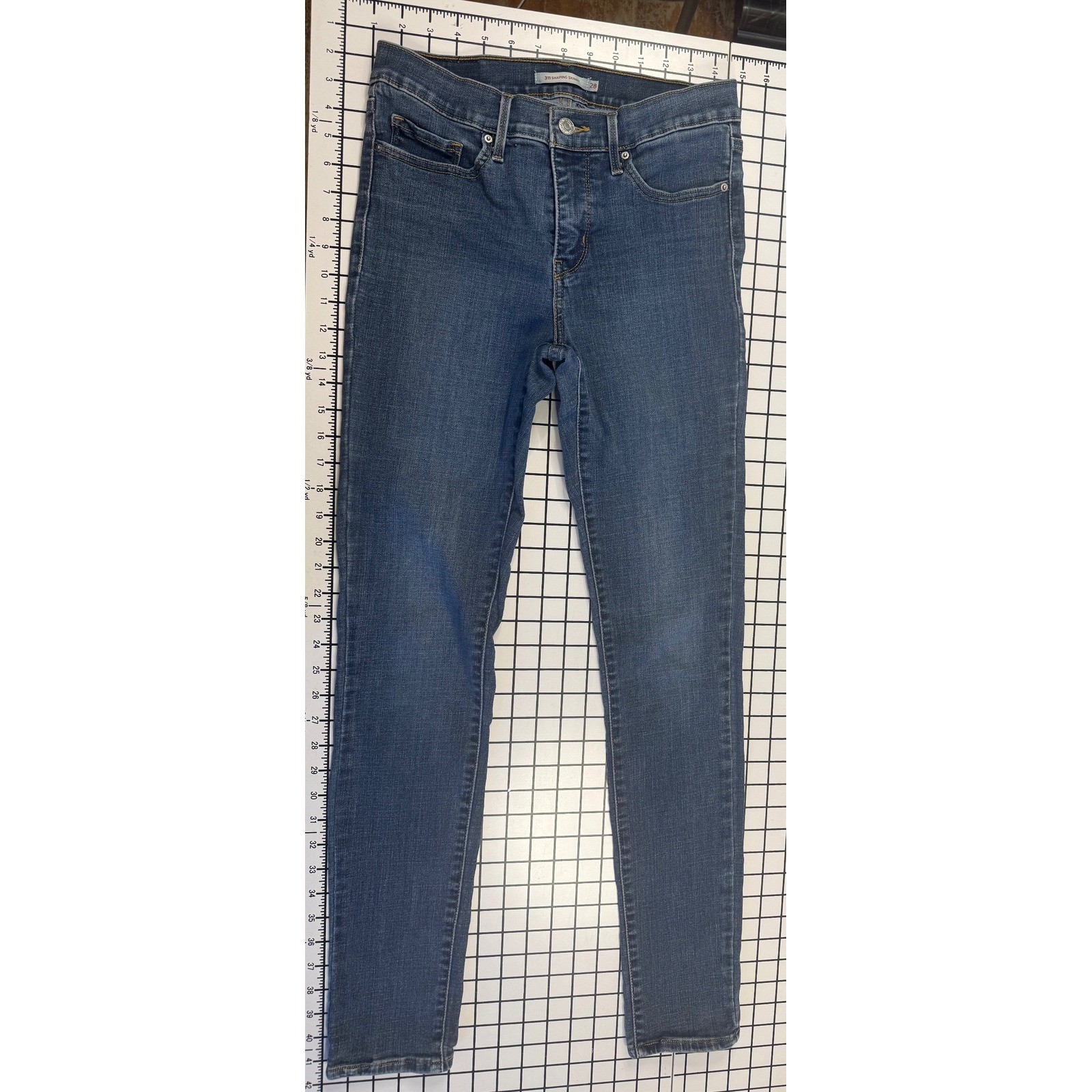 Levis 311 Shaping Skinny Jeans Womens 28 Medium Wash Blue Mid Rise Denim