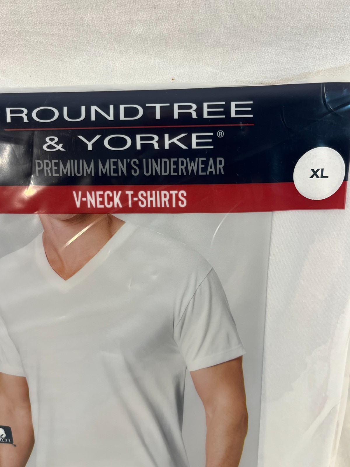 NIP Roundtree & Yorke 3-Pack V-Neck T-Shirts White Size XL 100% Combed Cotton