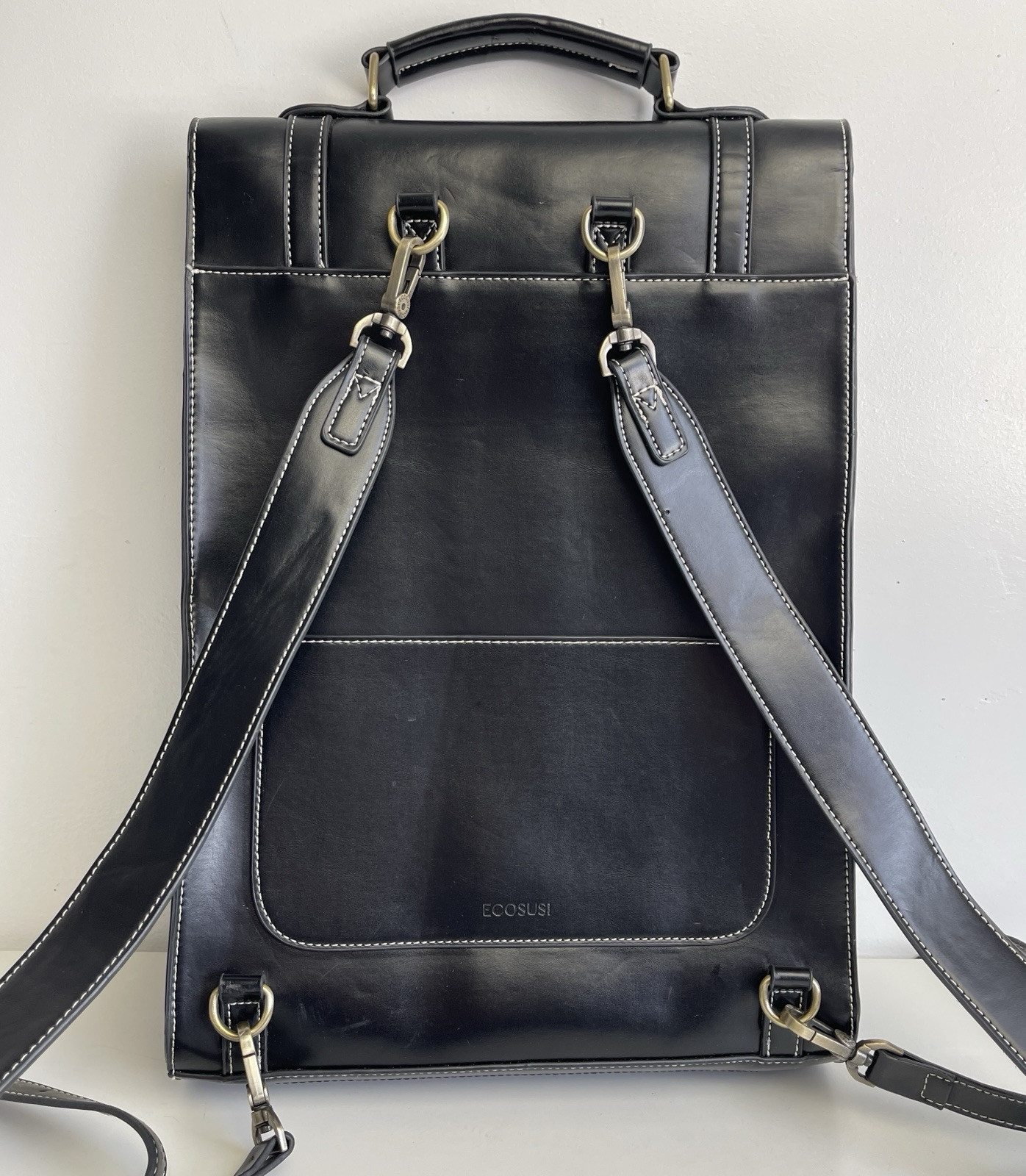 ECOSUSI Laptop Backpack PU Leather Black Vintage. Clean interior