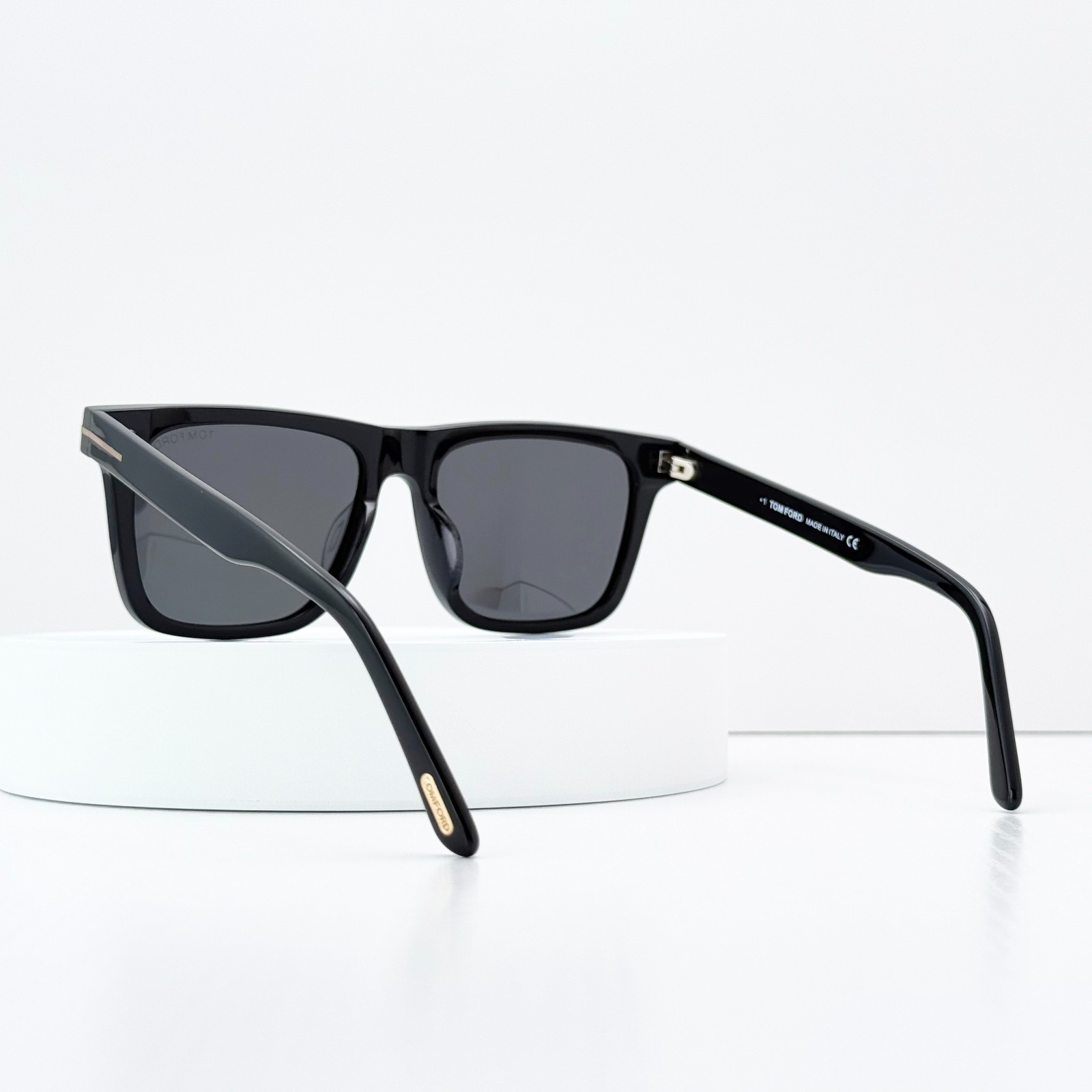 Tom Ford TF906 Square Sunglasses Black Frame Grey Lens 56-17-145 Men
