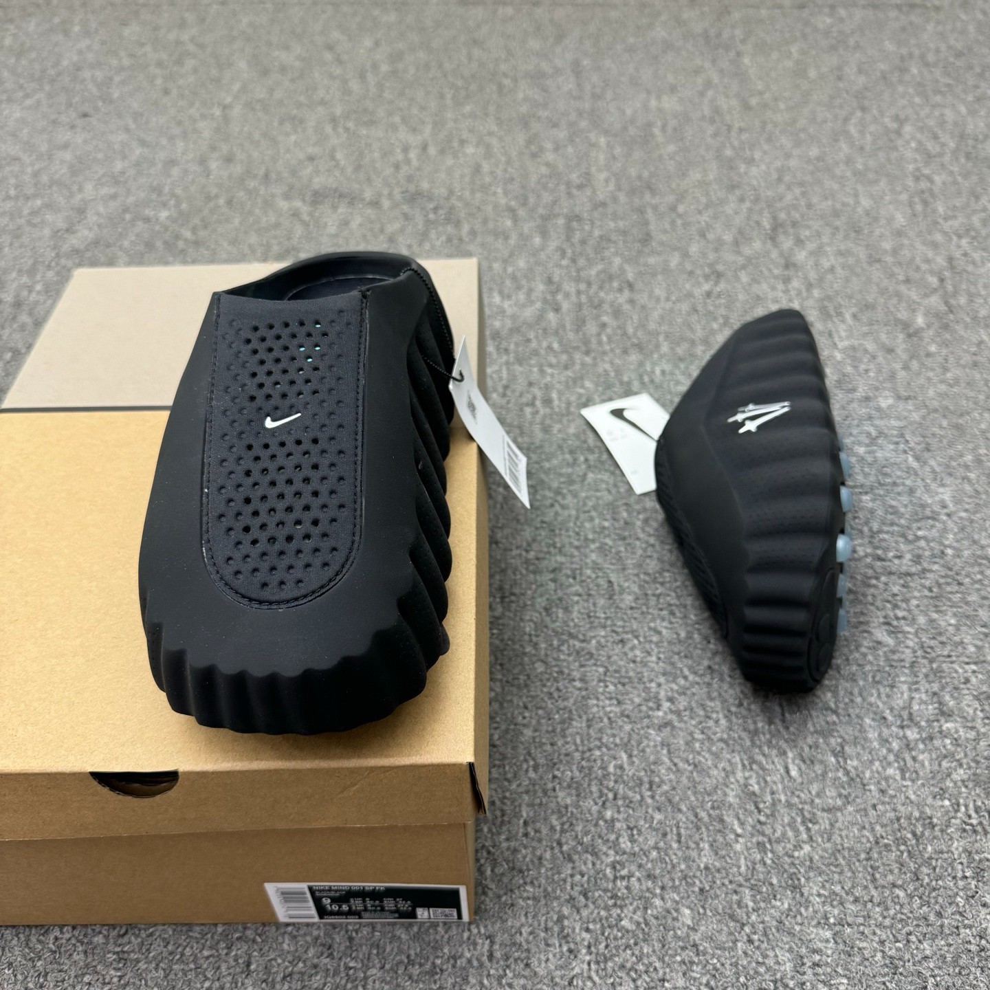 Nike x Travis Scott Mind 001 Triple Black Slip-On Clog Slippers