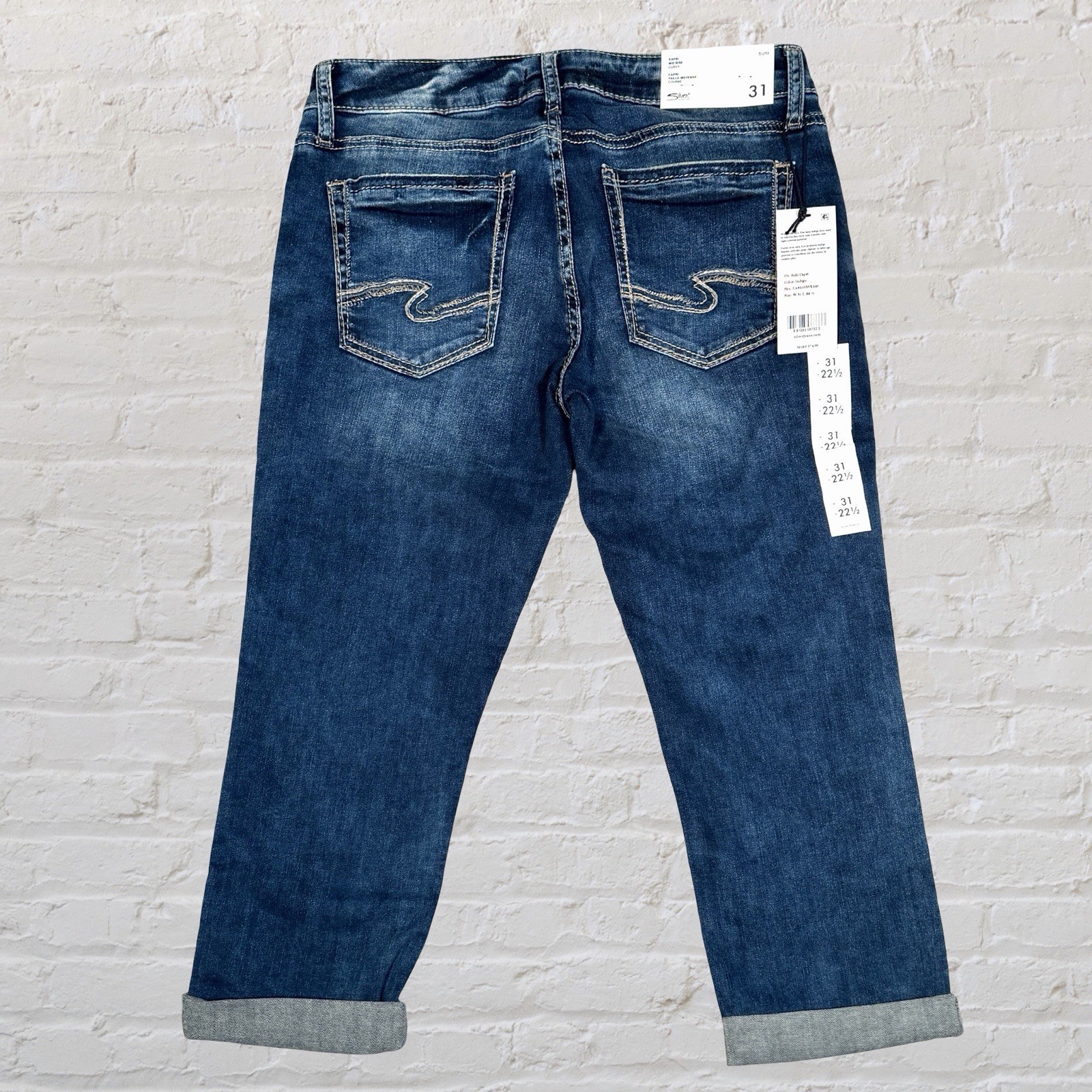 Silver Jeans Co Suki Capri Jeans Size 31×22.5 Mid Rise Curvy Cuffed Stretch NWT