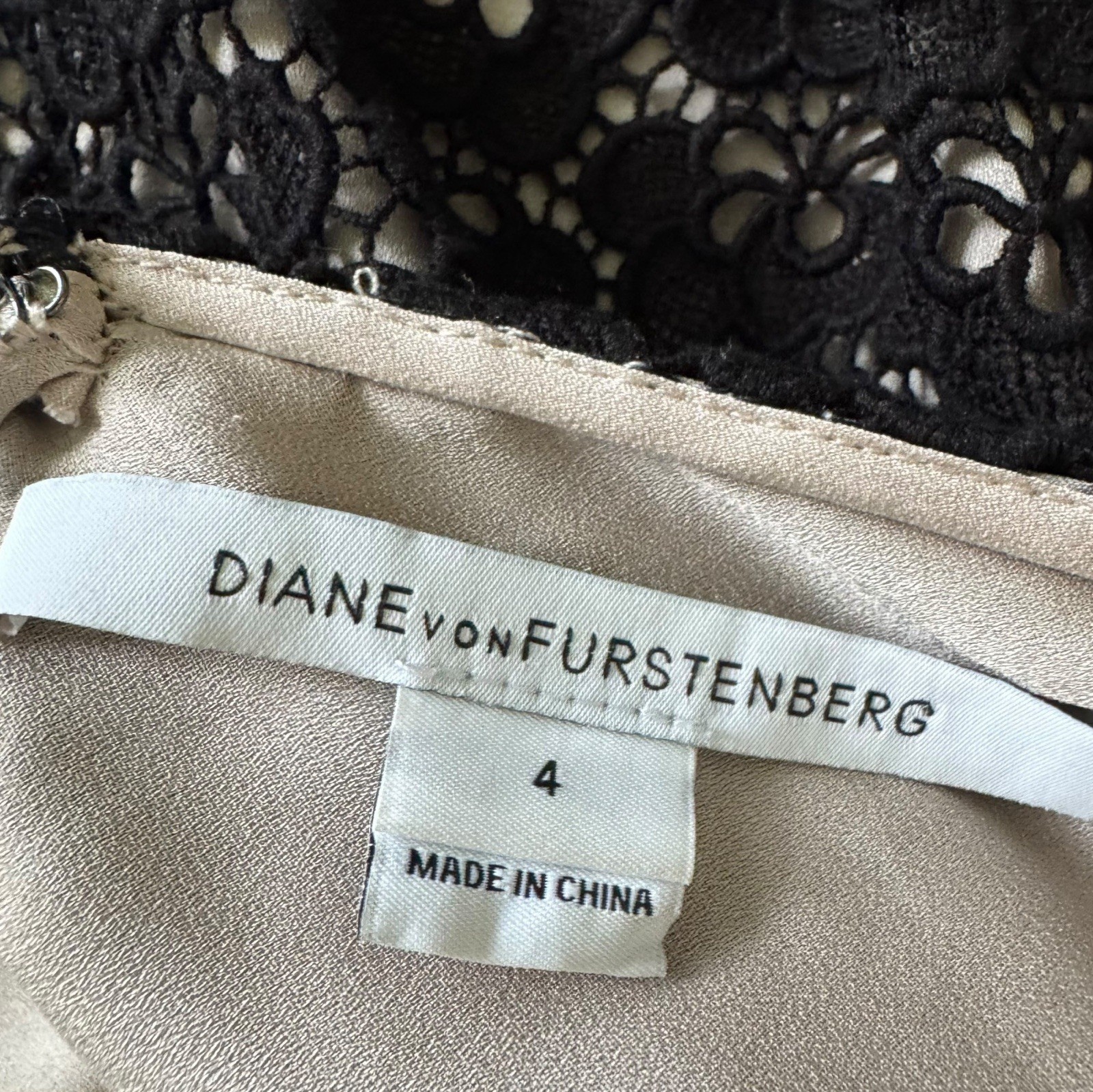 DIANE von FURSTENBERG DVF Sarita Acorn Lace Mini Dress Sz 4