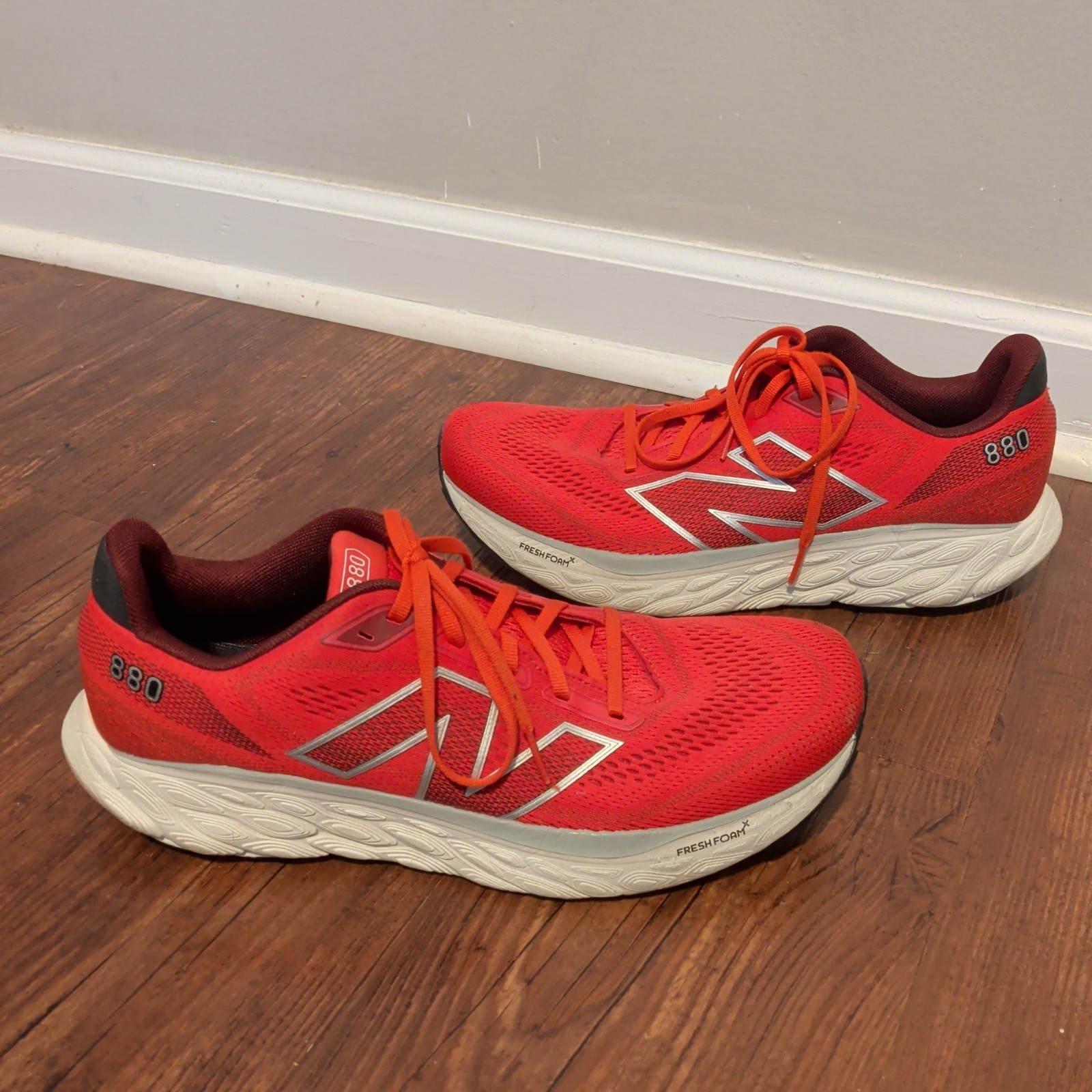 Used New BalanceMens Fresh Foam X 880 V14 Neo Flame , US 11.5