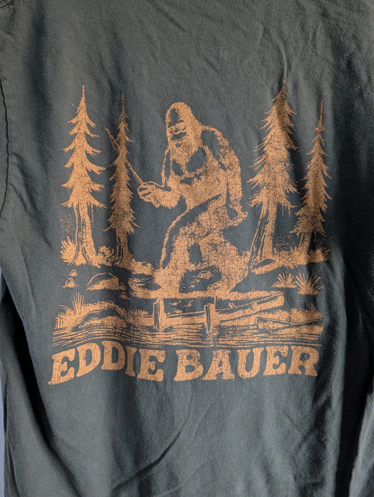 Eddie Bauer Bigfoot Graphic T-Shirt Medium M Green Sasquatch Tee