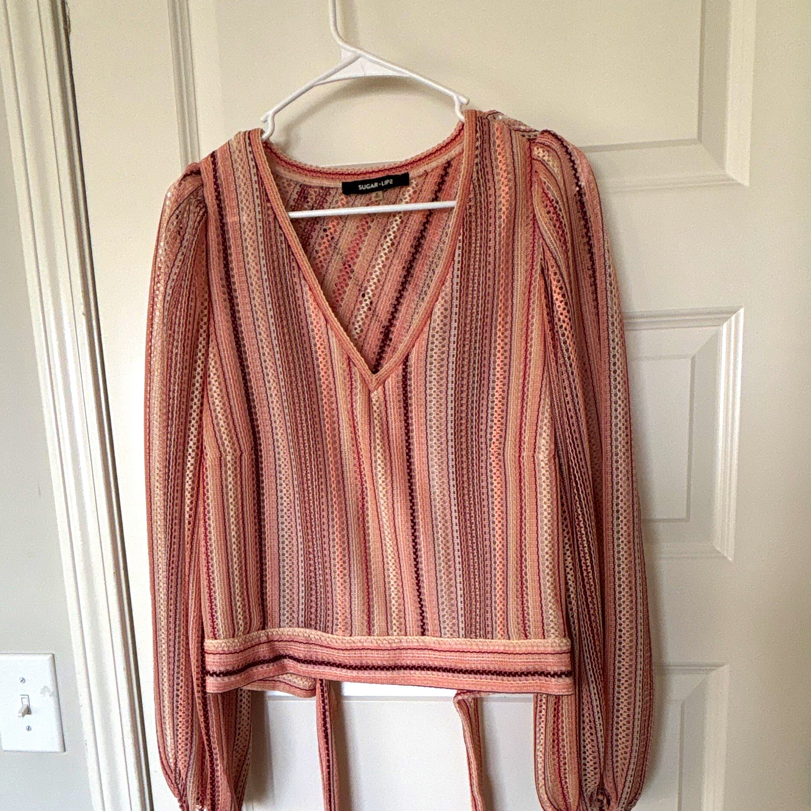 SUGAR LIPS Pink/Beige Striped Knit V-Neck Balloon Sleeve Cropped Blouse M