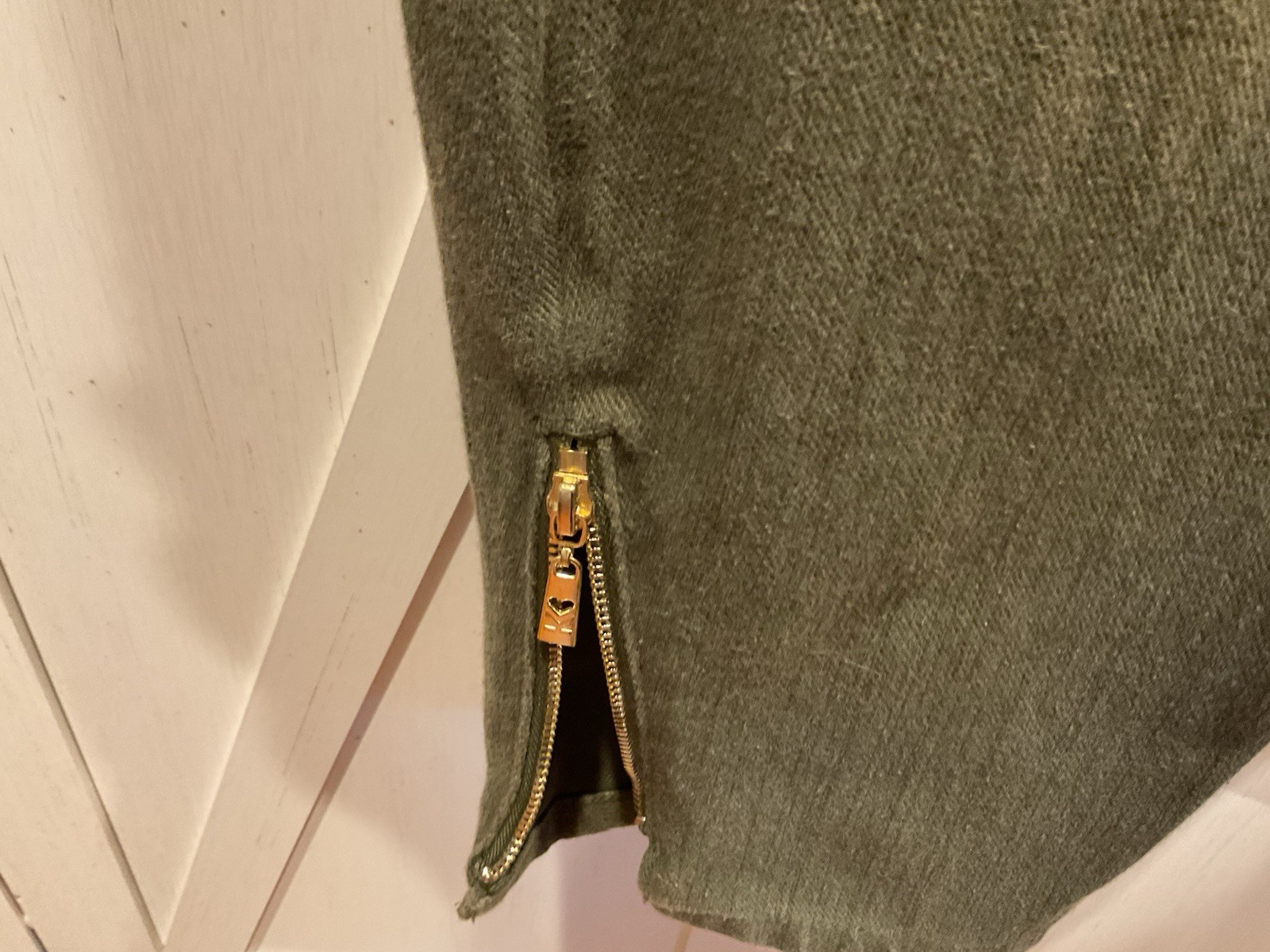 Belle By Kim Gravel Flexibelle Zip Ankle Jeans