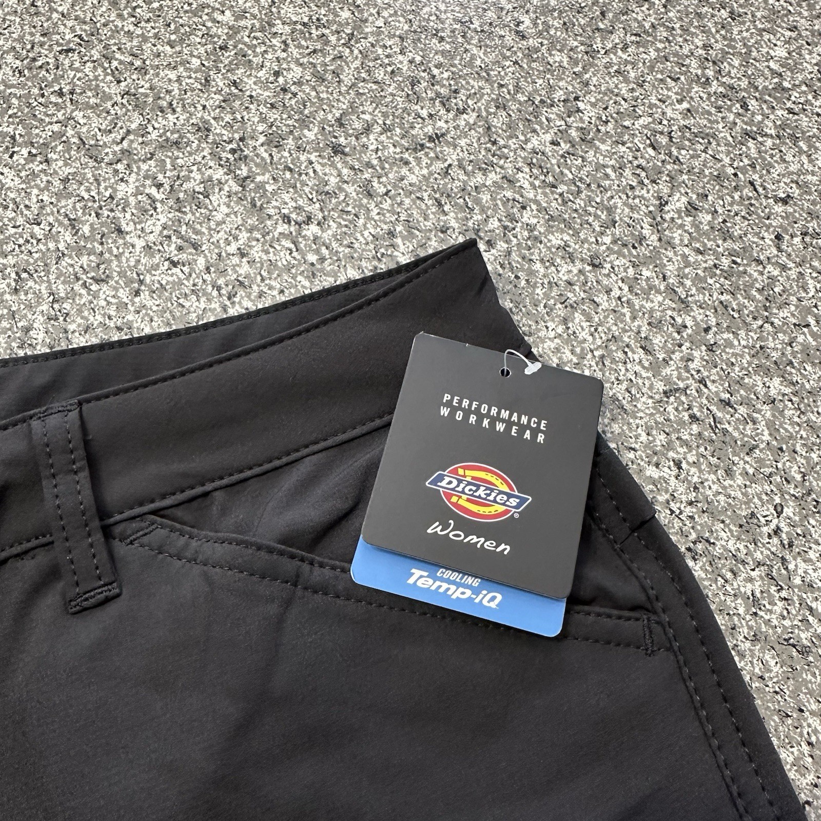 Dickies Shorts Womens 14 Black Performance Workwear Cooling Temp IQ 9” Stretch