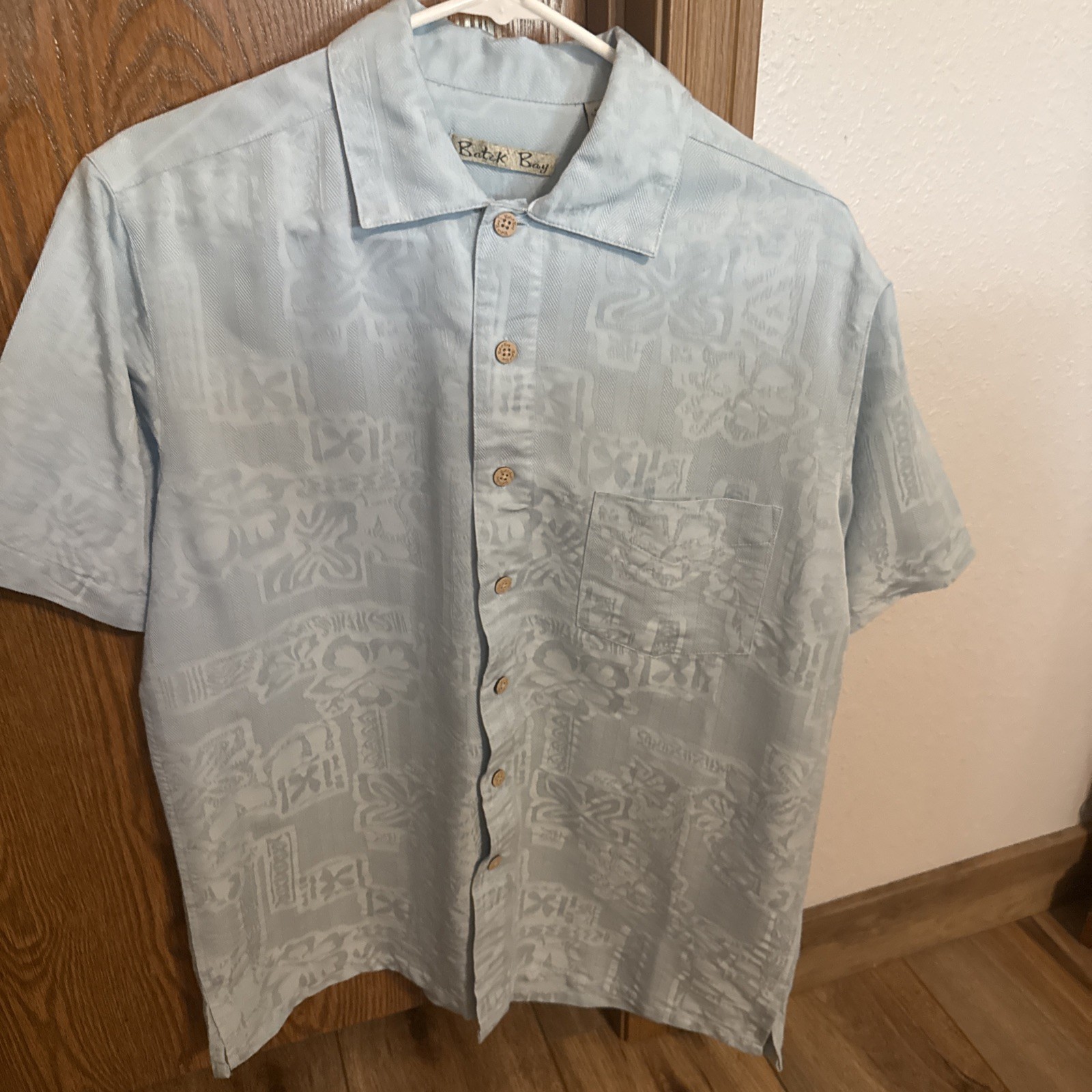 Batik Bay Short Sleeve Rayon Shirt Medium Seafoam Green Tropical Vacation