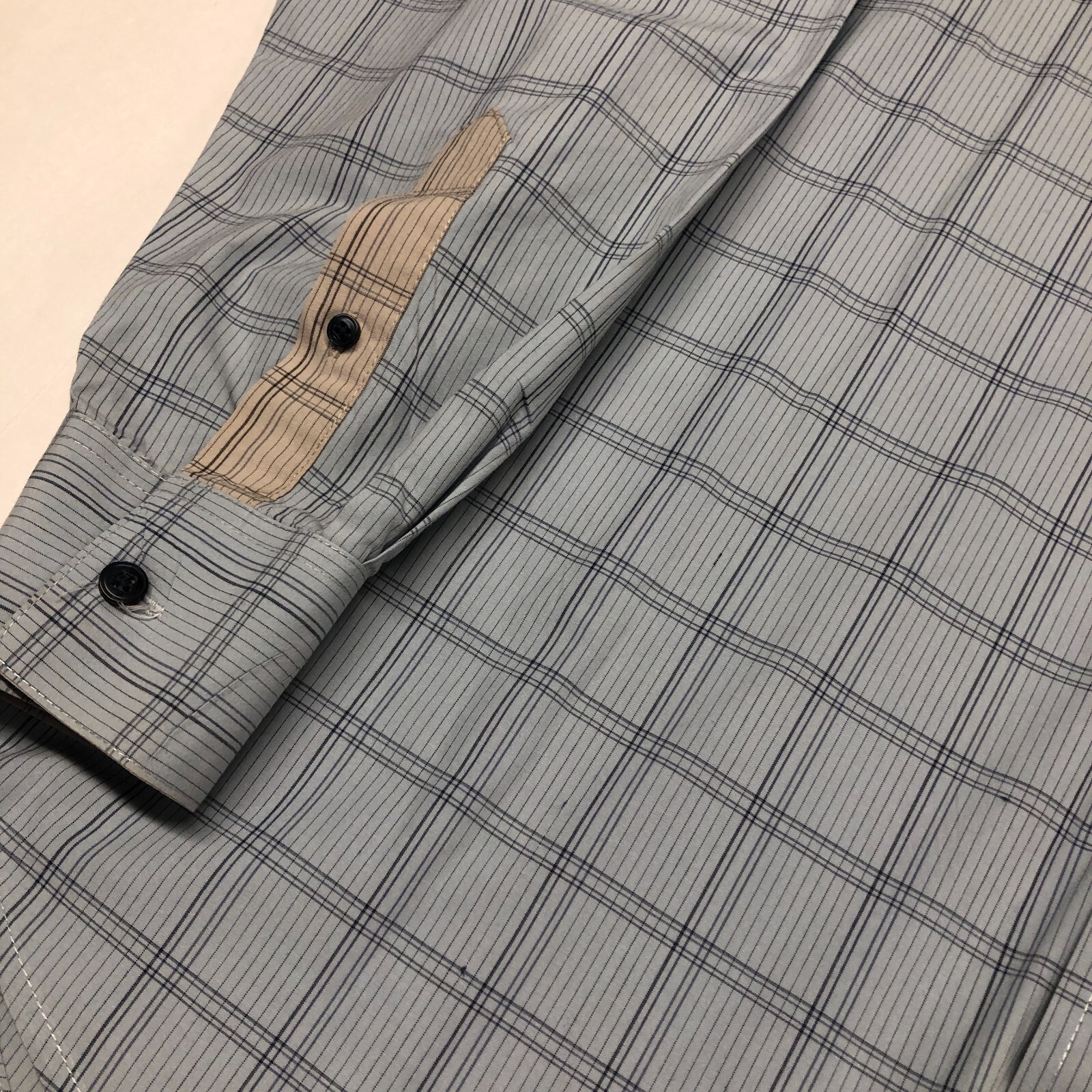 VTG OLD NAVY Gray Black Plaid Dress Shirt Medium long sleeve Button Up Collared