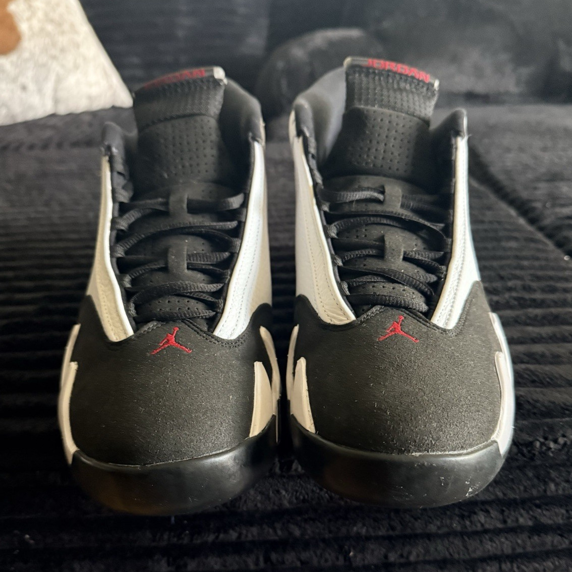 BLACK TOE JORDAN 14 SIZE 14 (NO BOX) EXCELLENT CONDITION