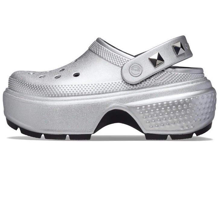 Crocs Stomp Metallic Silver Studded Clogs NWT Unisex W4 M2 RARE!