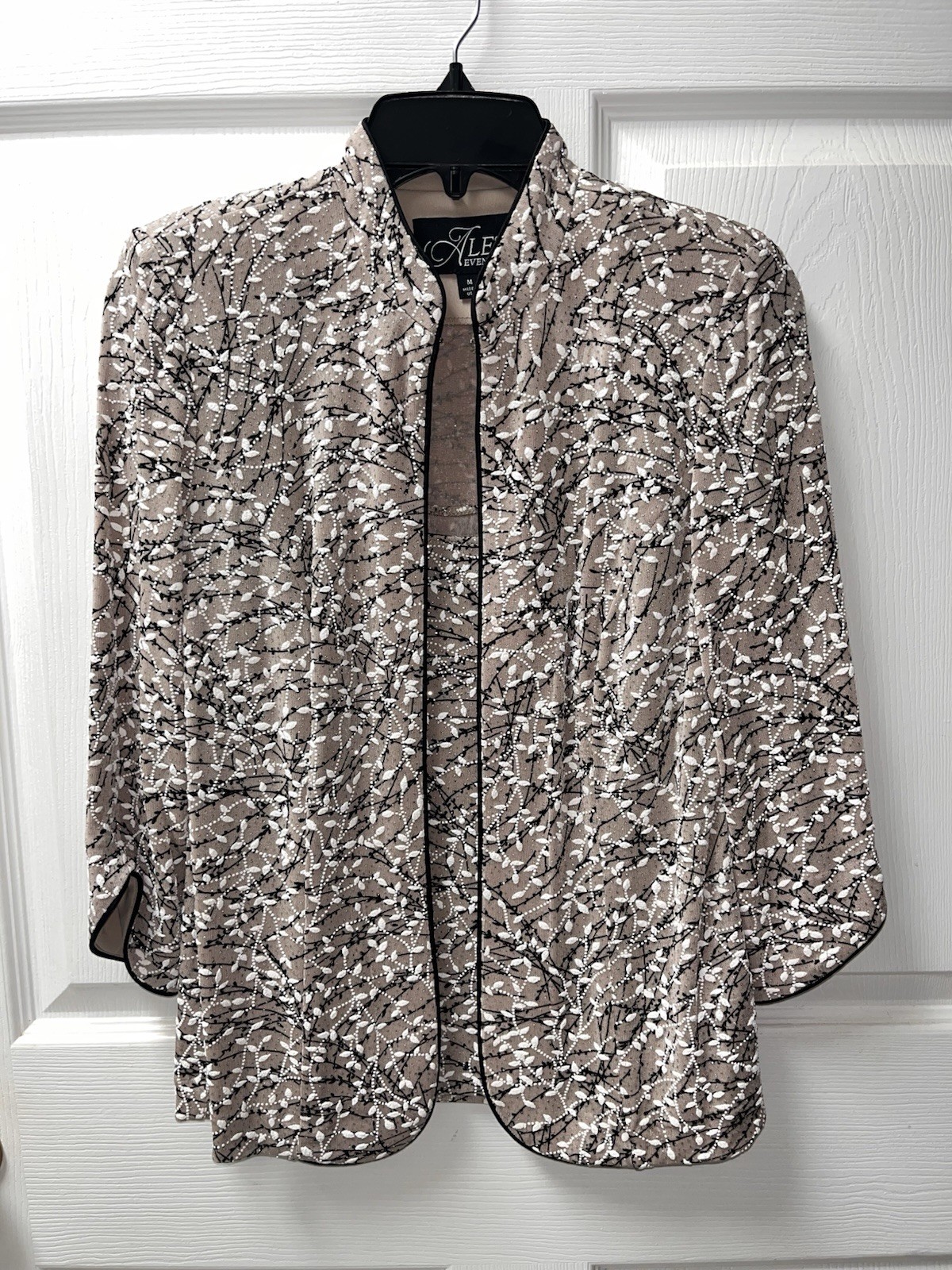 Alex Evenings 2-Piece Glitter Knit Mandarin Neck Jacket & Tank Set M Beige