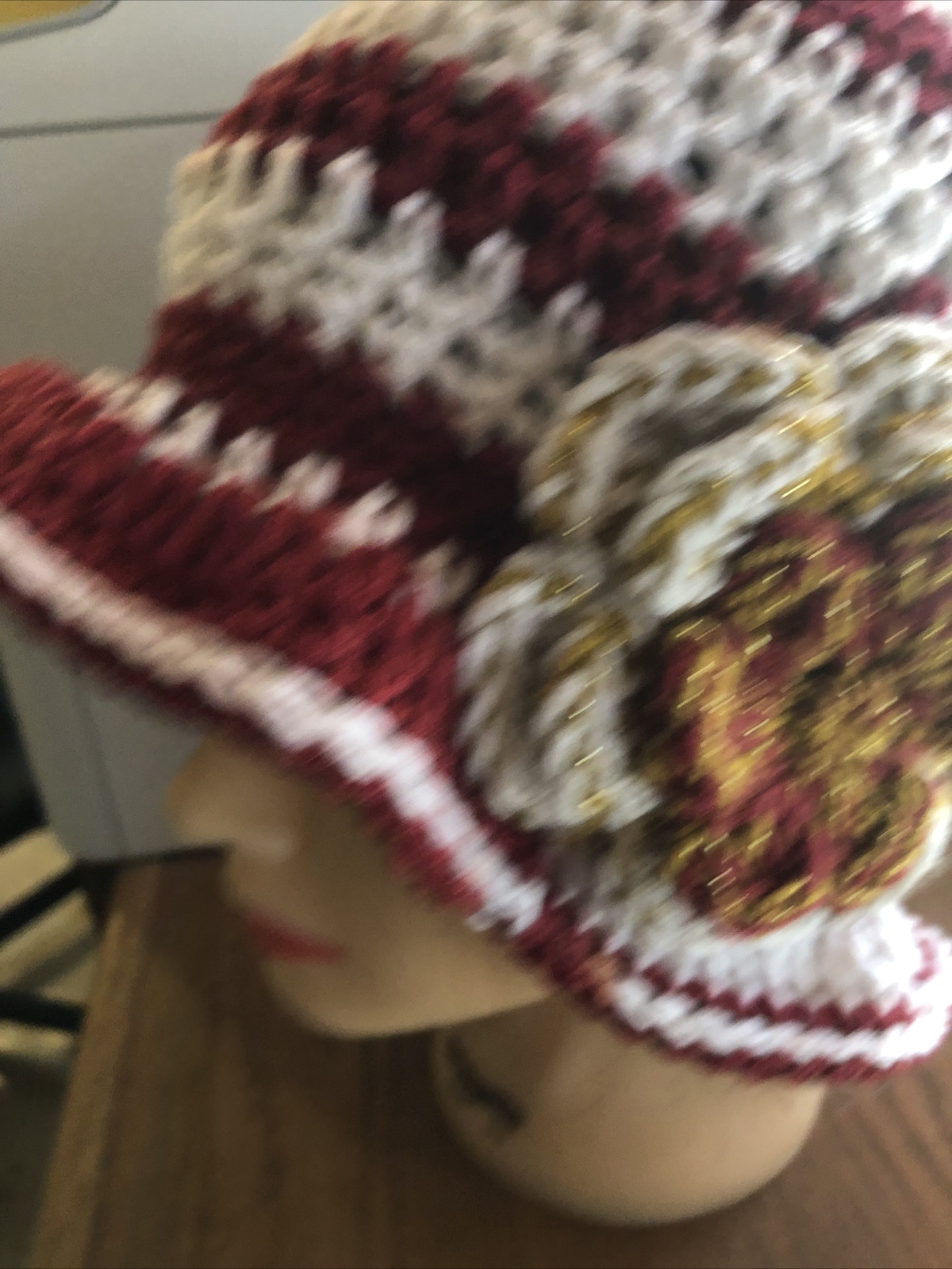 BURGUNDY WHITE Fall WINTER CLOCHE BEANIE CAP FLAPPER HAT HAND CROCHET new