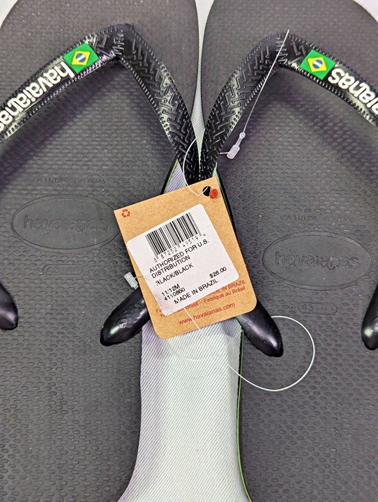 Havaianas Brazil Logo Flip-Flop Size Men 11/12 (MSRP $26)