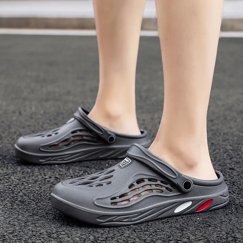 Summer Men Sandals Light EVA Men’s Casual Shoes Hole Shoes Clogs Lovers Home