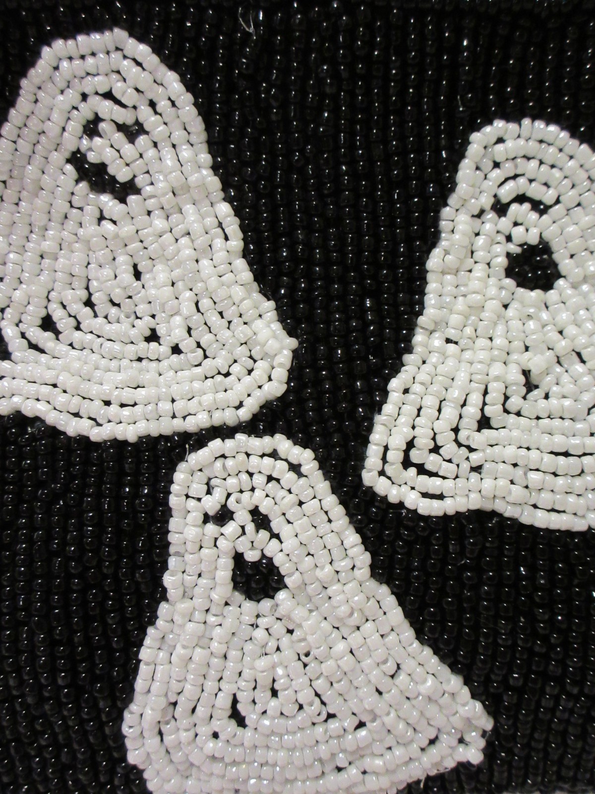 Wondering Moon Beaded Ghost Pouch Handmade in India 7.75 x 5 NWT B62