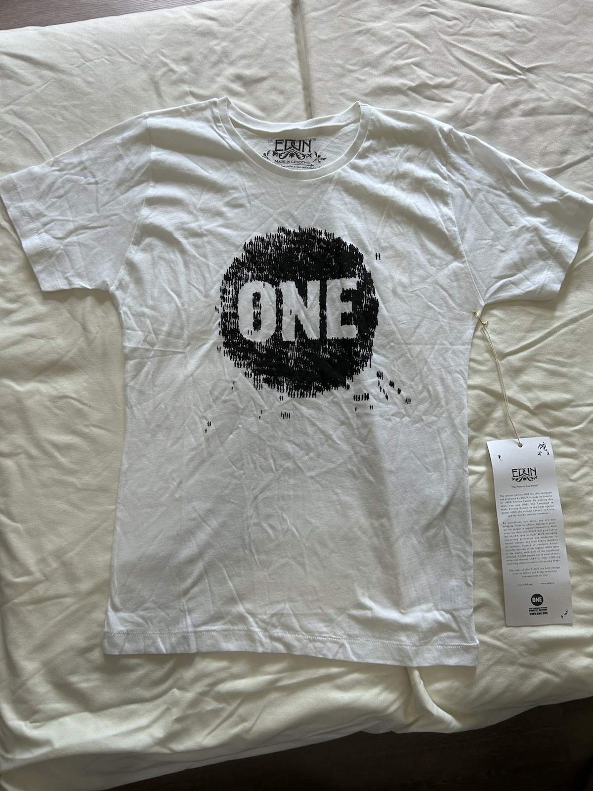 ONE Official Make Poverty History EDUN one.org Bono U2 Africa T-Shirt XS NWT