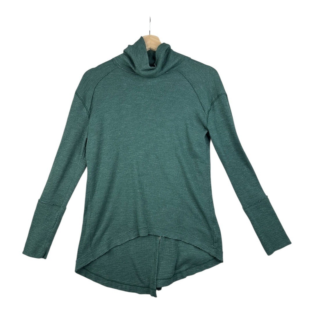 We the Free Split Back Turtleneck Long Sleeve Top size Small Green