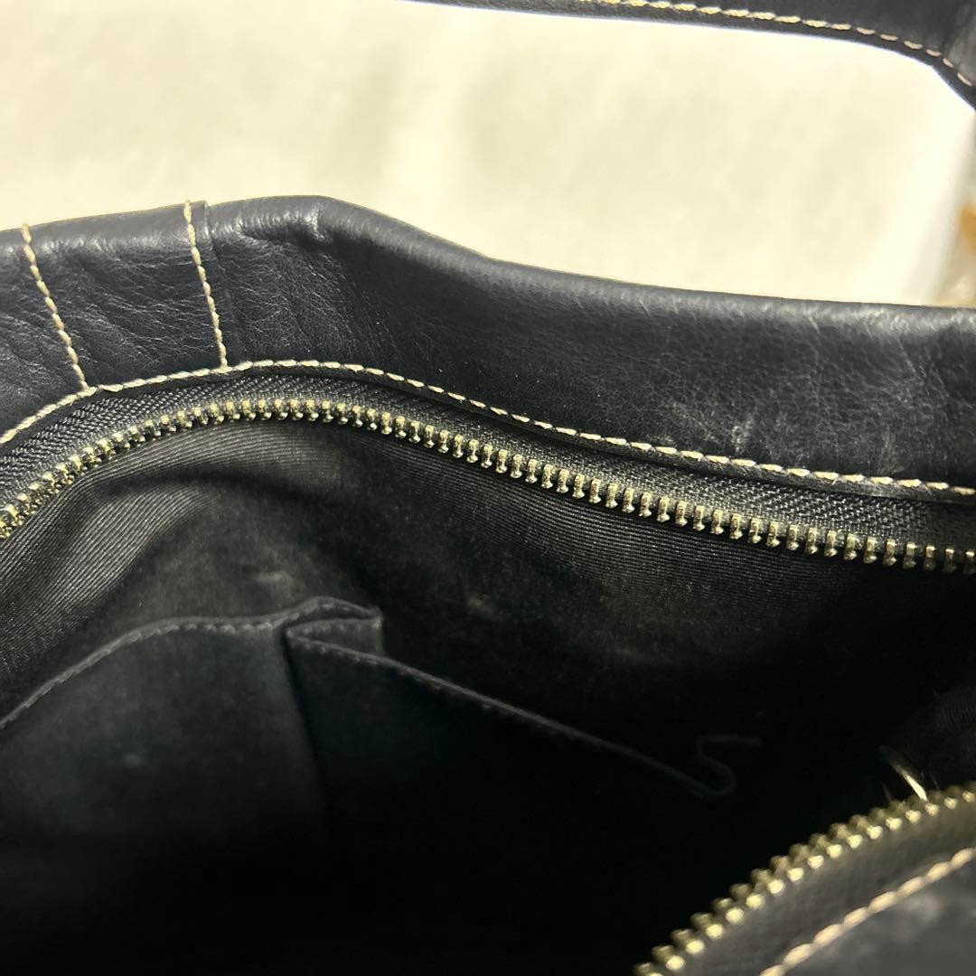 Coach Black Leather Shoulder Bag 10.6 inch Damaged Metal Zippers