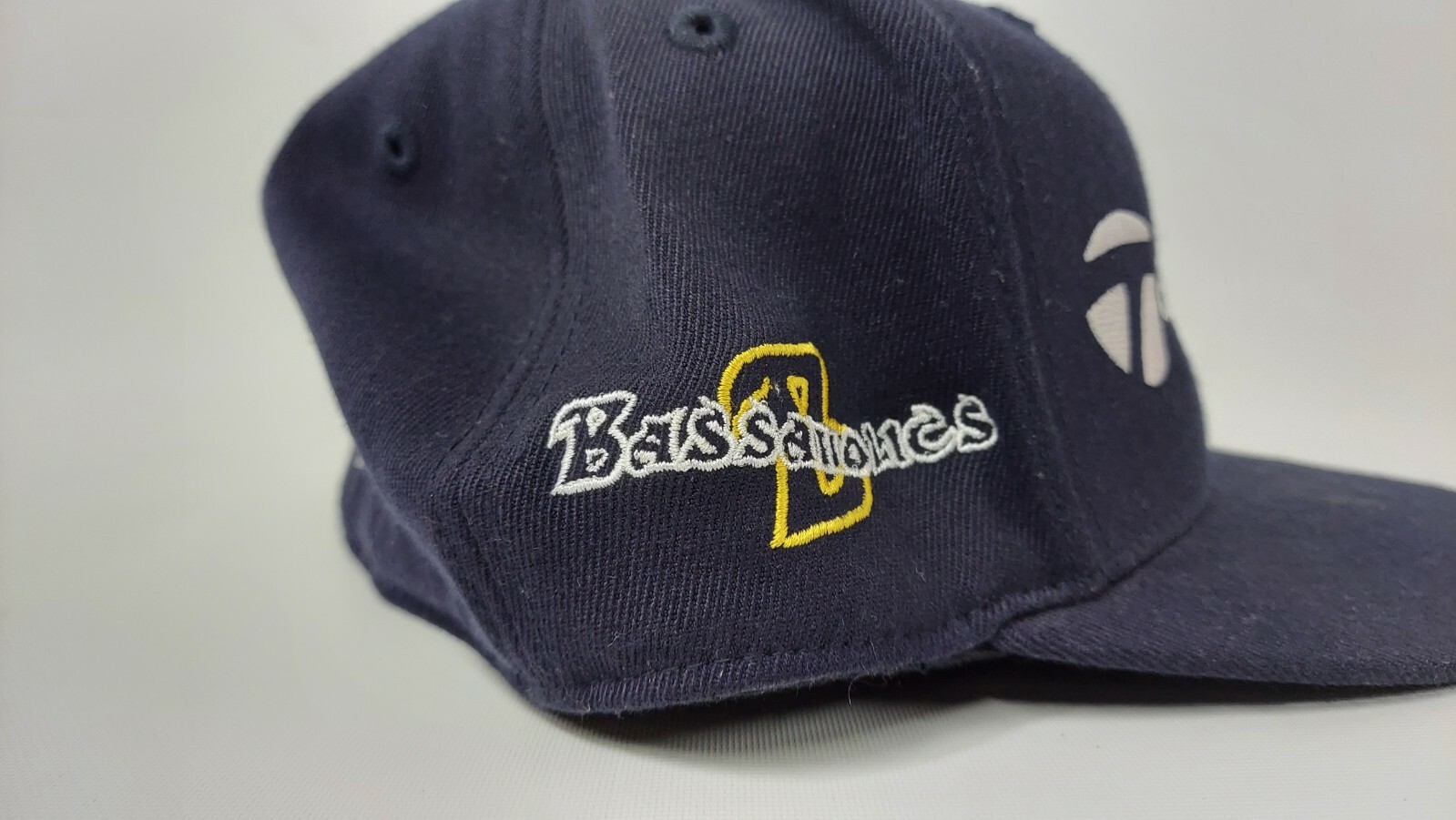 Taylormade Bassaholics R11 Fitted Basball Hat 7 1/4 – 7 5/8