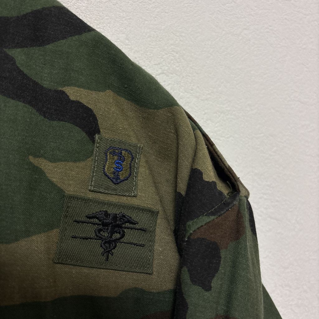 【US ARMY】 86年納入 米軍 実物 M-65 ウッドランドカモ フィールドジャケット S-3672
